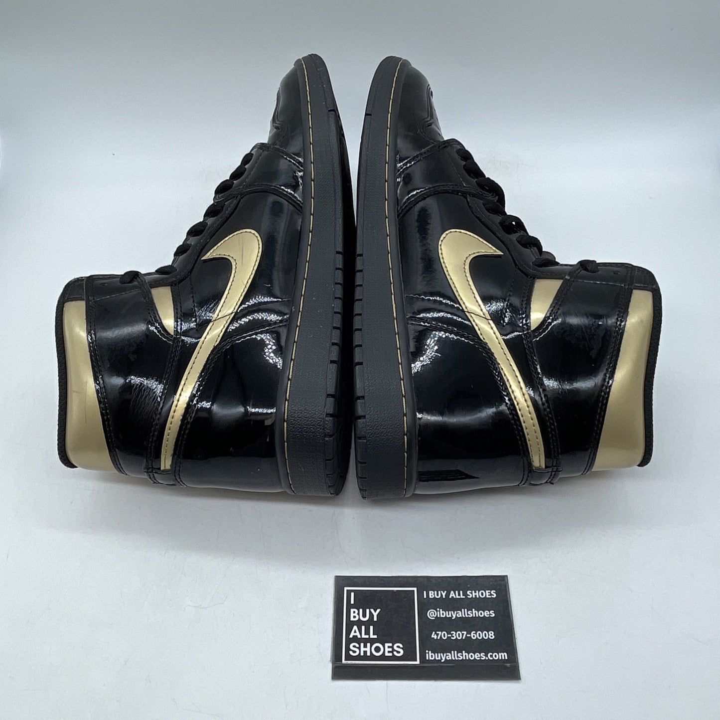 Size 11.5 - Jordan 1 Black Metallic Gold Leather (555088-032)
