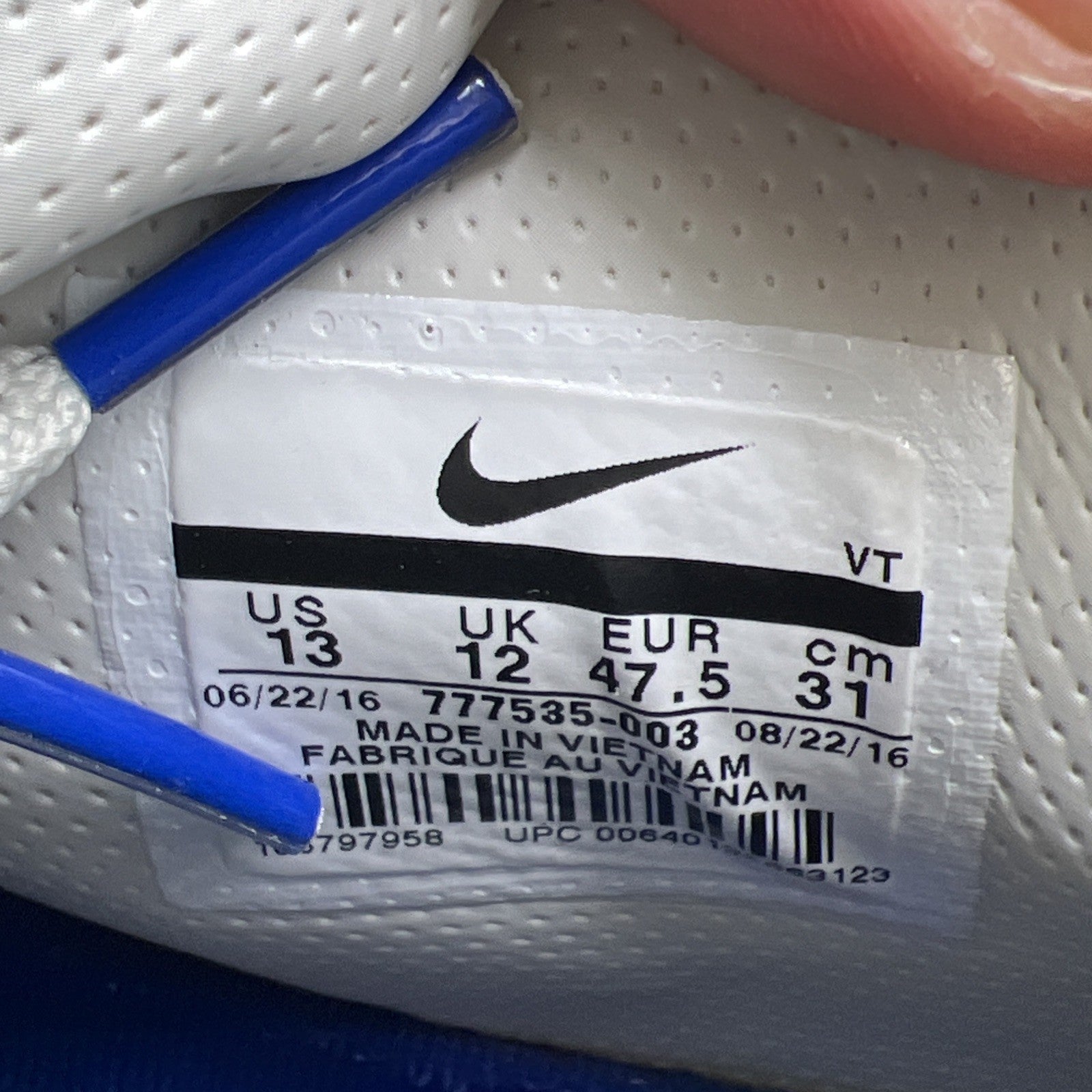 Size 13 - Nike Air Trainer Cruz Light Bone (777535-003)