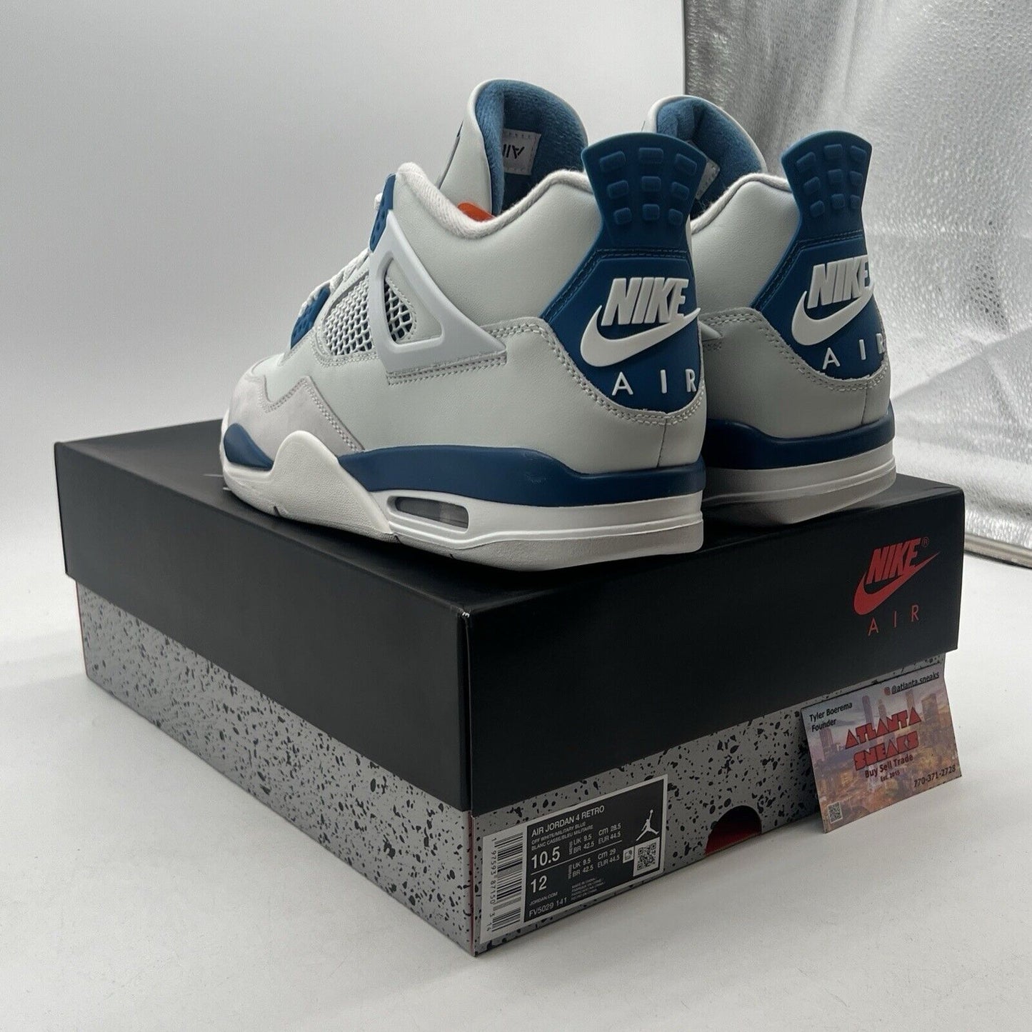 Size 10.5 - Air Jordan 4 Retro 2024 Military Blue (FV5029-141)