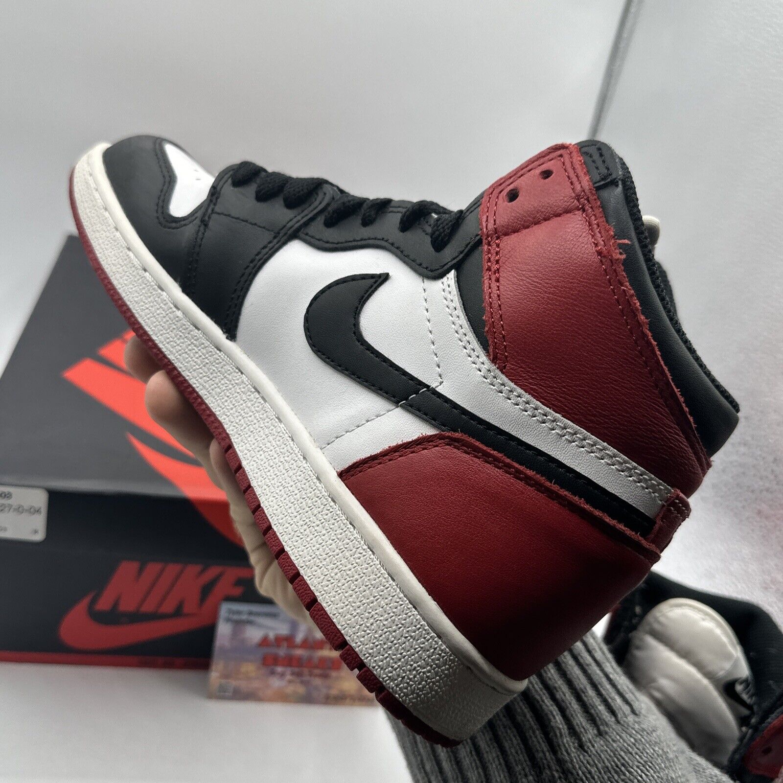 Jordan 1 Retro High OG Black Toe 2016 Size 5Y *VNDS, NO BOX* CIean