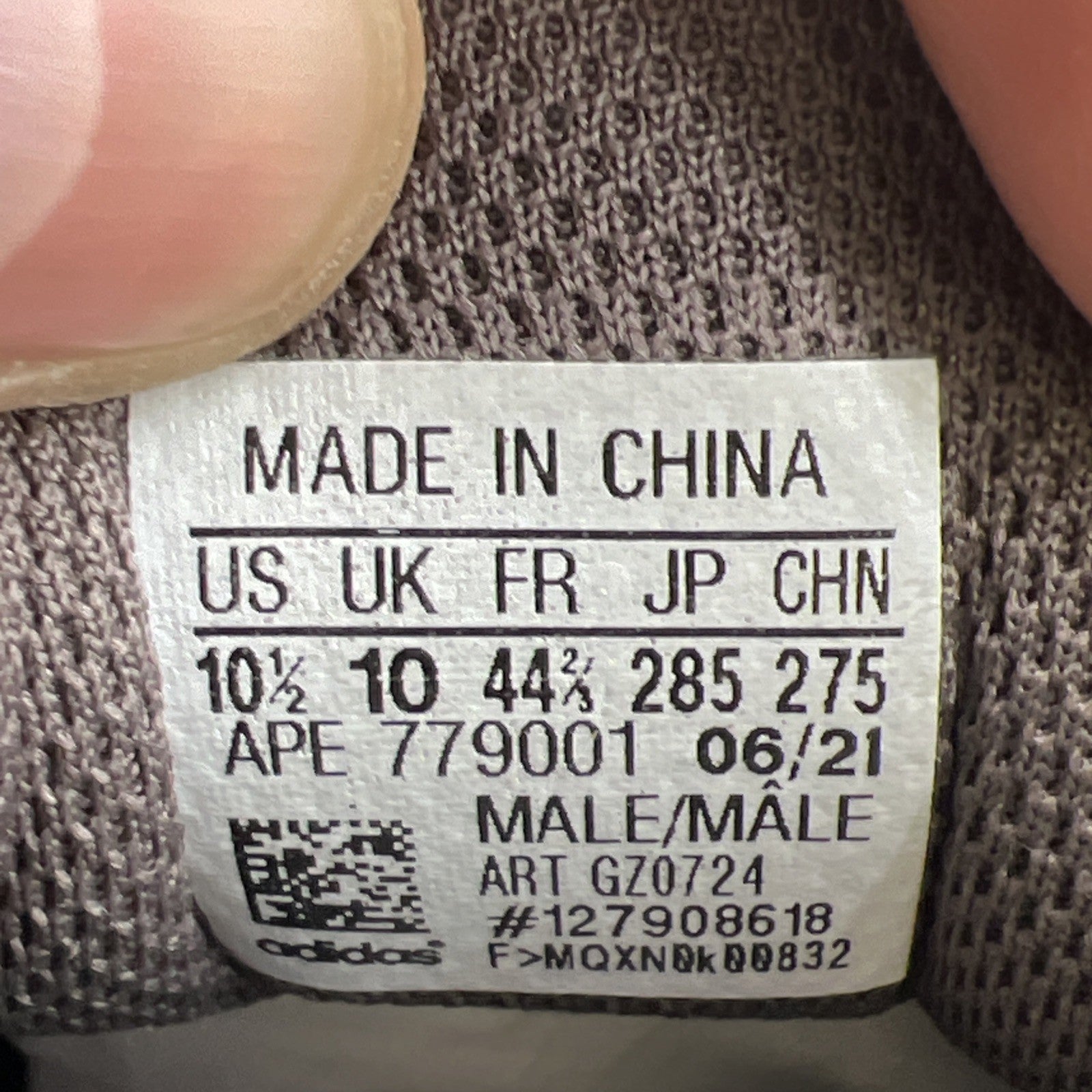 Size 10.5 - adidas Yeezy Boost 700 V2 Mauve (GZ0724)
