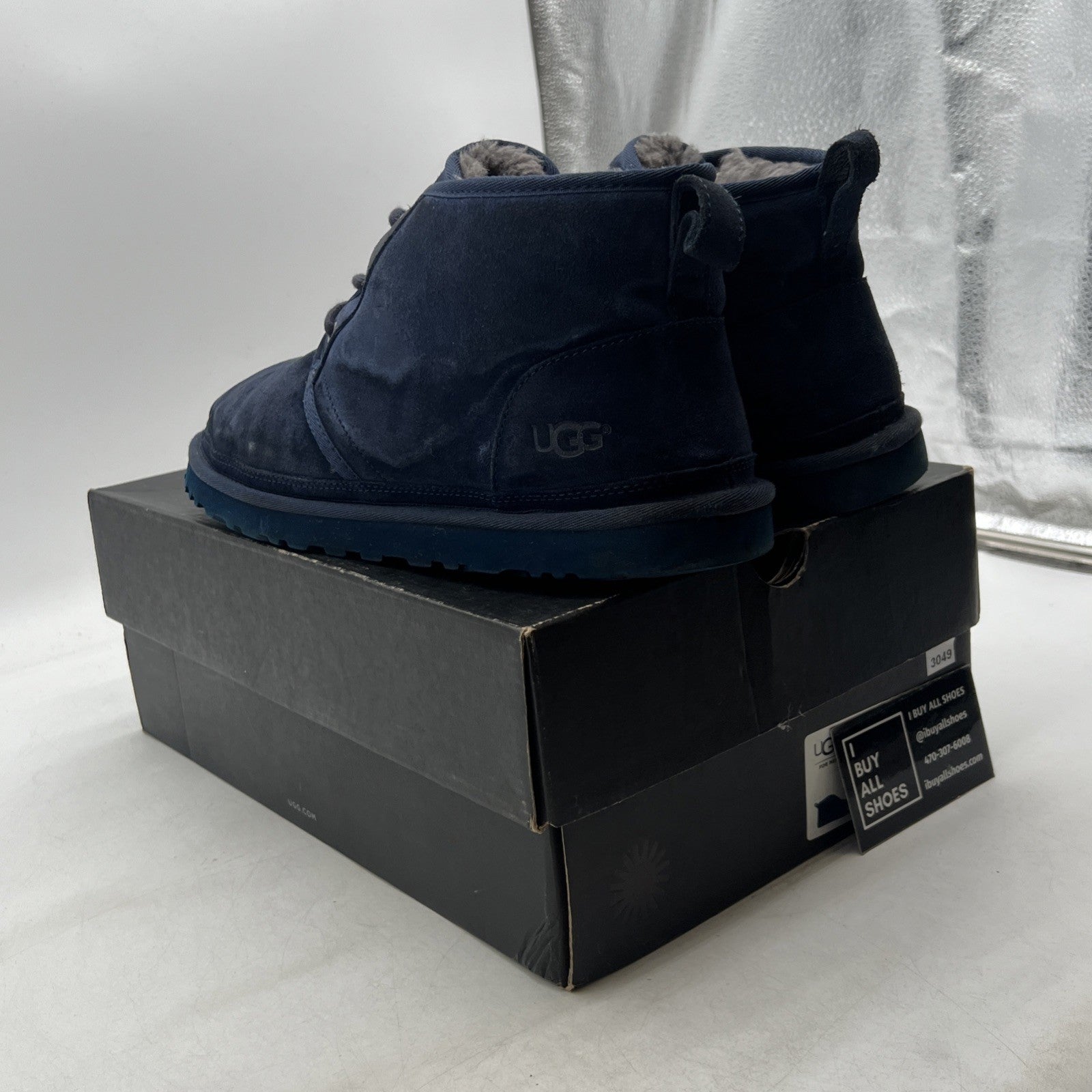 Size 12 - UGG Neumel Men's Boot Navy (3236 M/NWNV)
