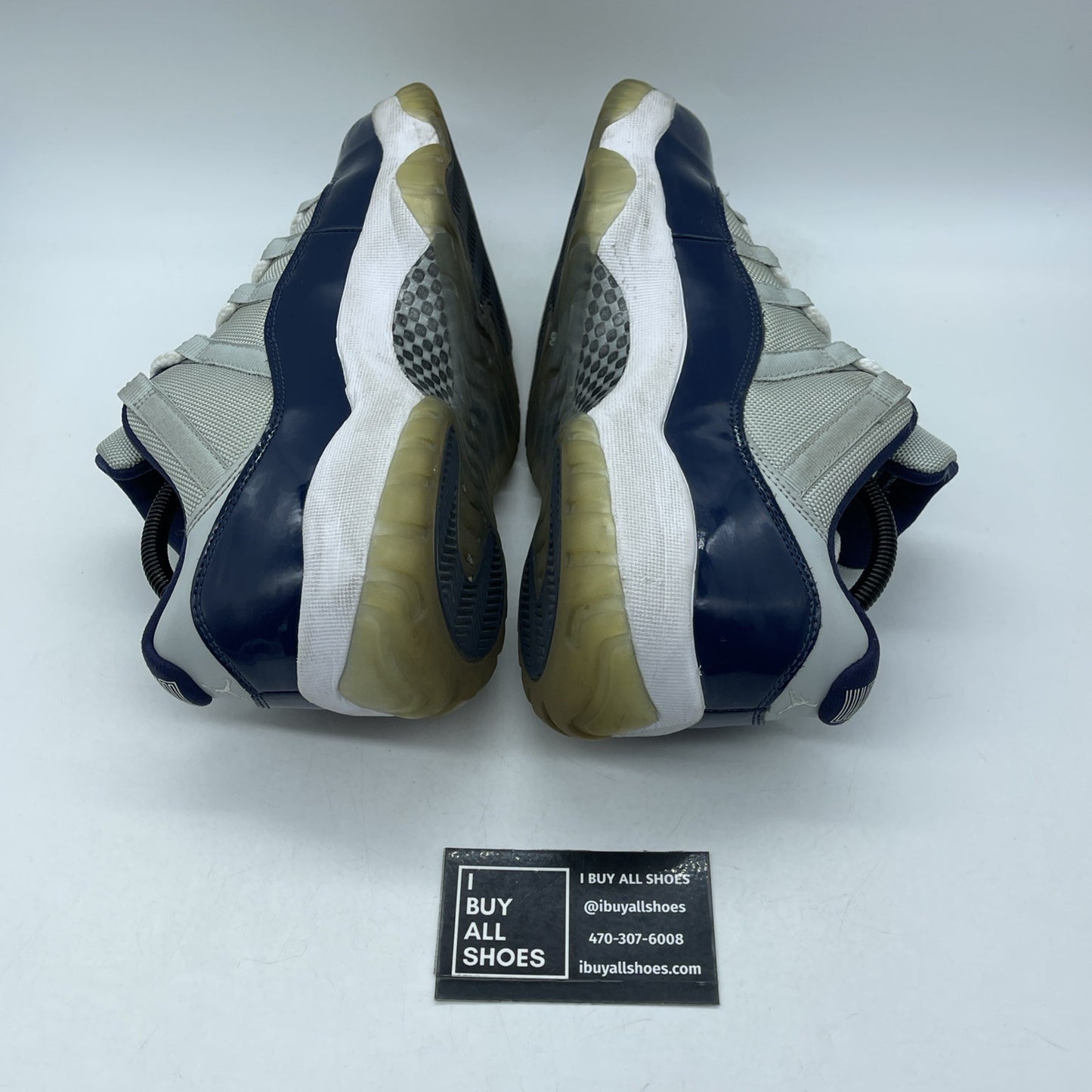 Size 10.5 - Air Jordan 11 Retro Low Georgetown (528895-007)