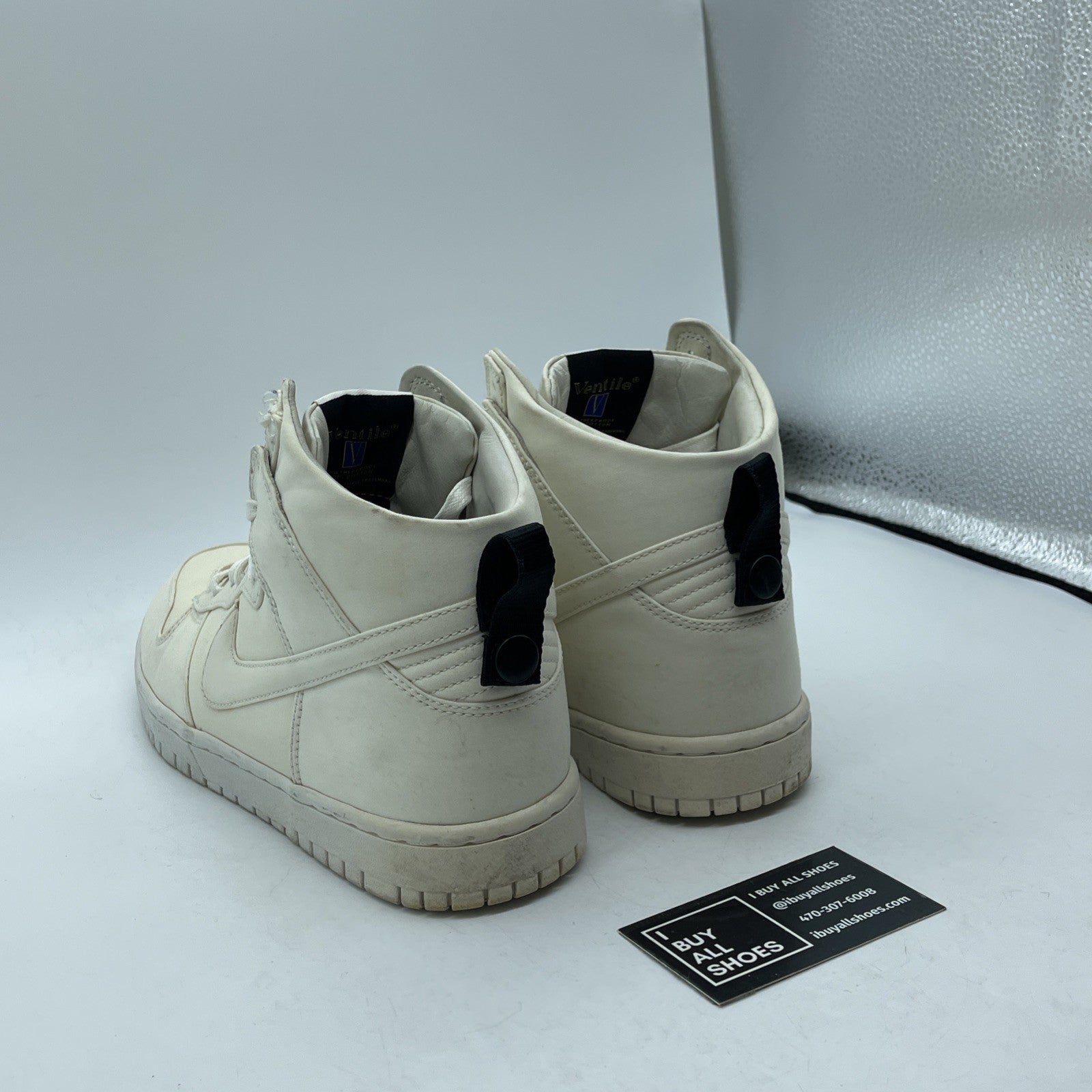 Size 9 - Nike Dunk Lux SP DSM Tan Black Suede (718766-101)
