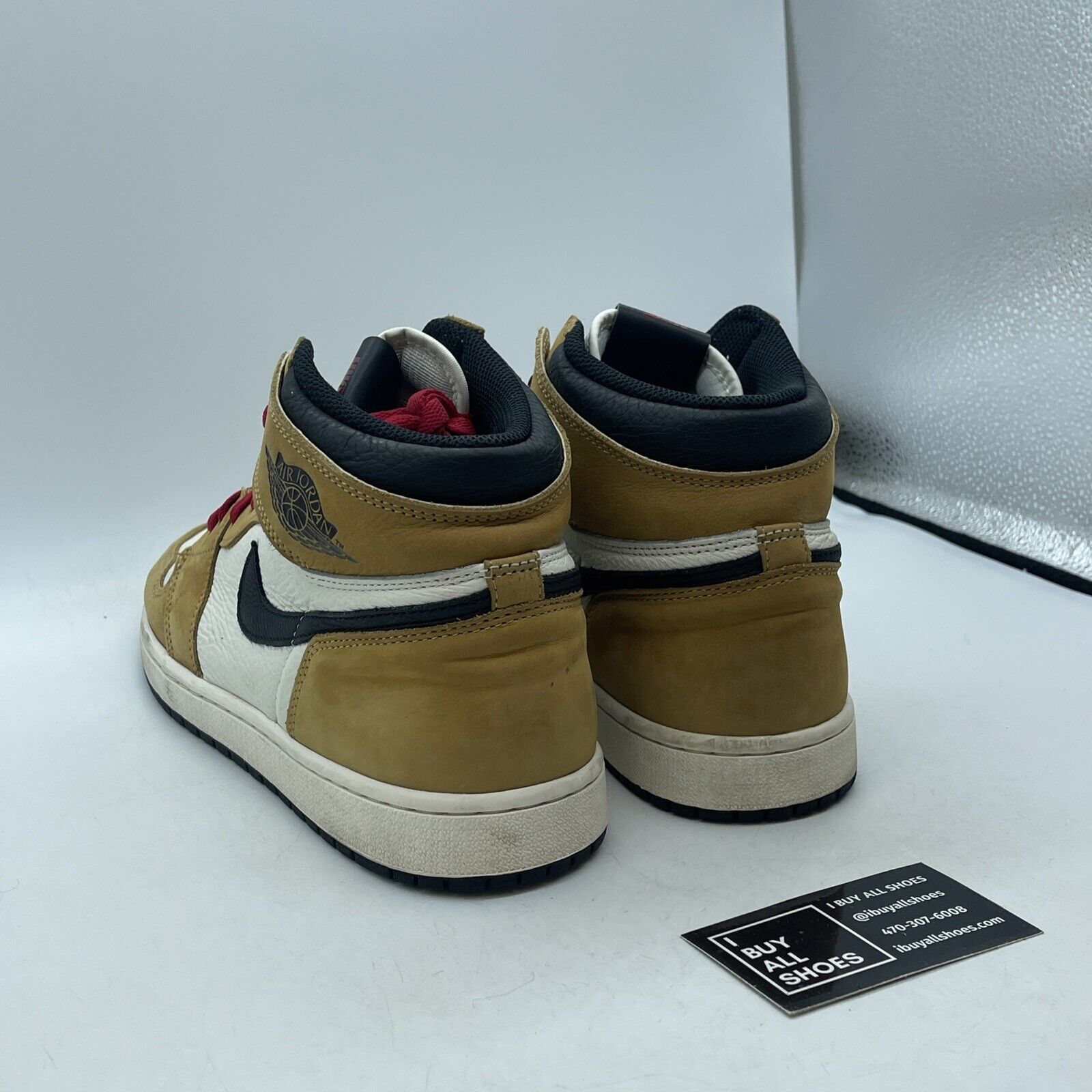 Size 11 - Jordan 1 Retro High OG Rookie of the Year 2018 Brown Suede (555088-700