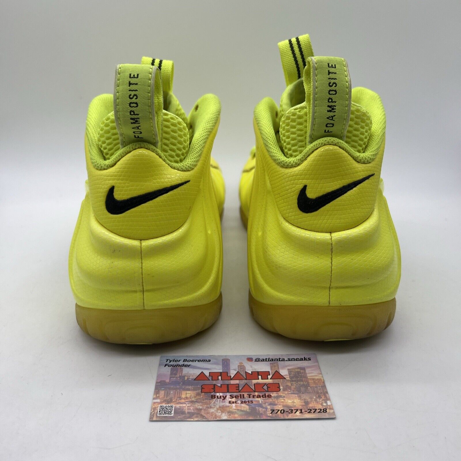 Size 11 - Nike Air Foamposite Pro Volt 2014 (624041-700)