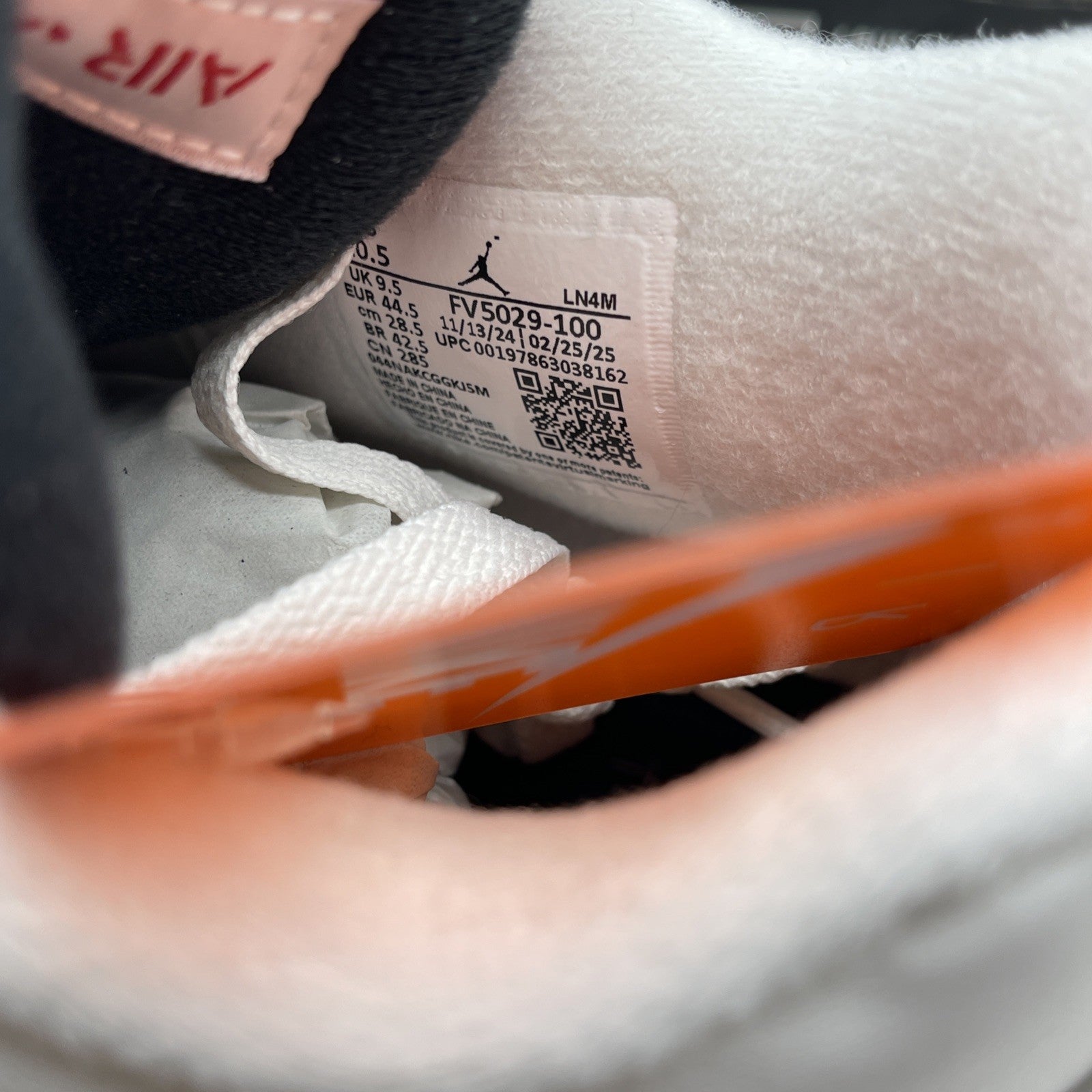 Size 10.5 - Air Jordan 4 Retro OG 2025 White Cement (FV5029-100)