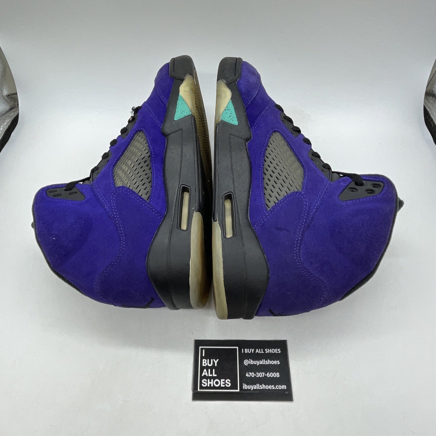 Size 10 - Air Jordan 5 Retro Alternate Grape 2020 (136027-500)
