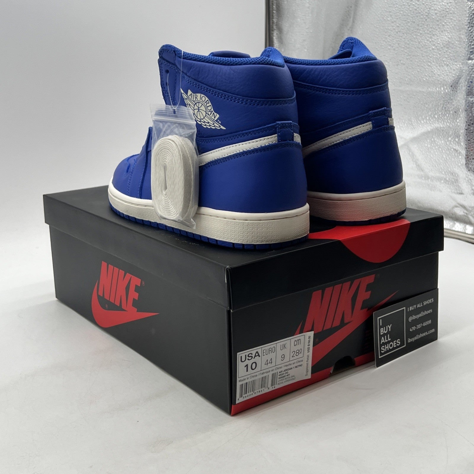 Size 10 - Air Jordan 1 Retro OG High Hyper Royal (555088-401)