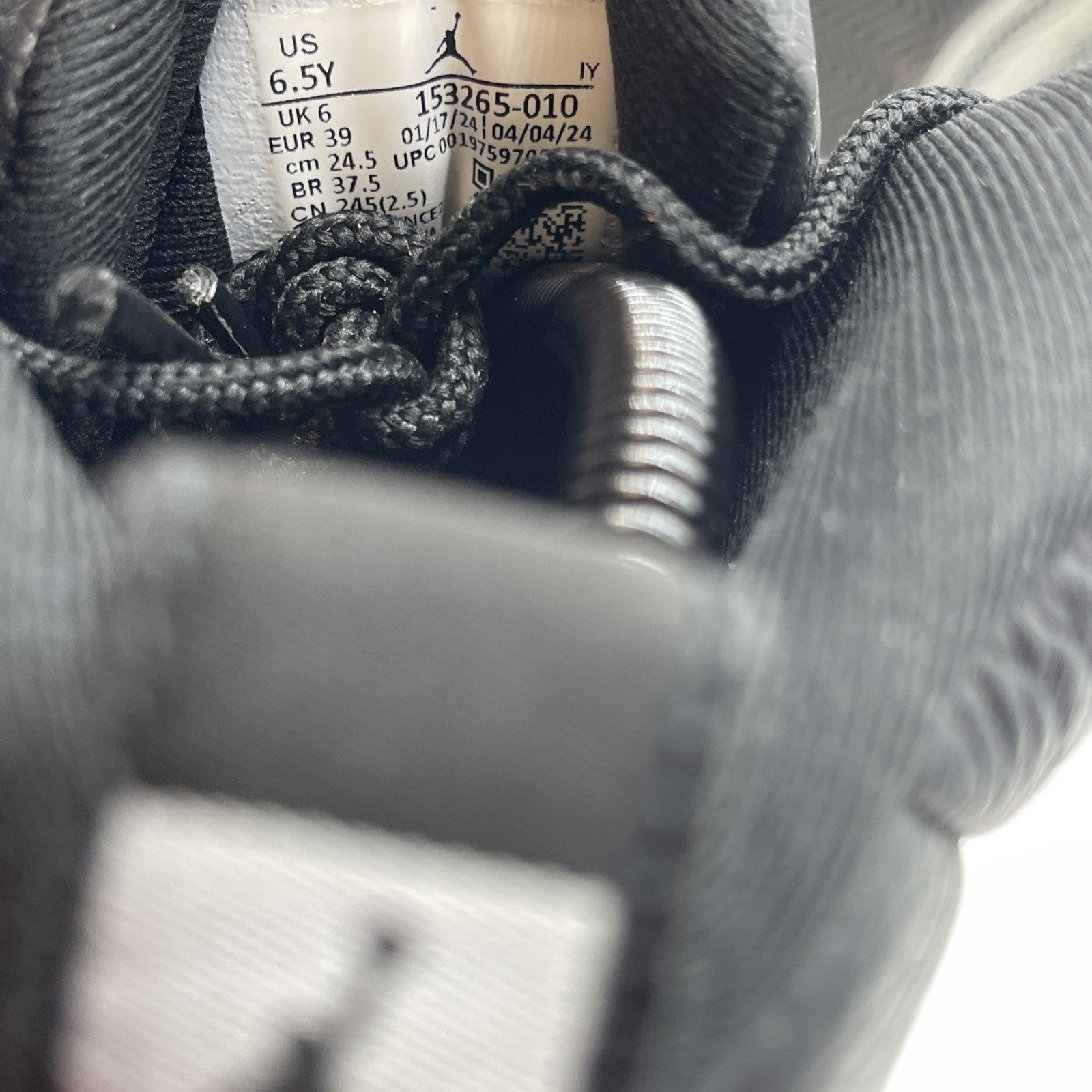 Size 6.5Y - Nike Air Jordan 12 Retro GS Black Wolf Grey White (153265-010)