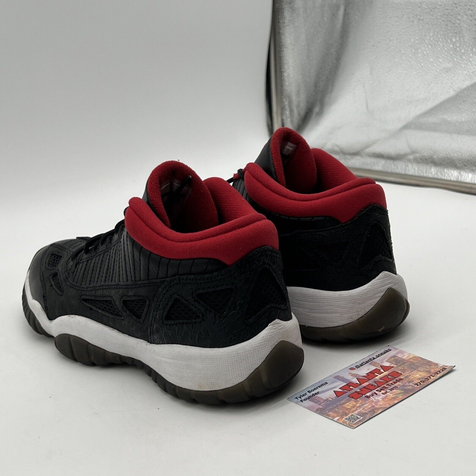 Size 6Y - NIKE AIR JORDAN 11 RETRO LOW (GS)  (306006-001)