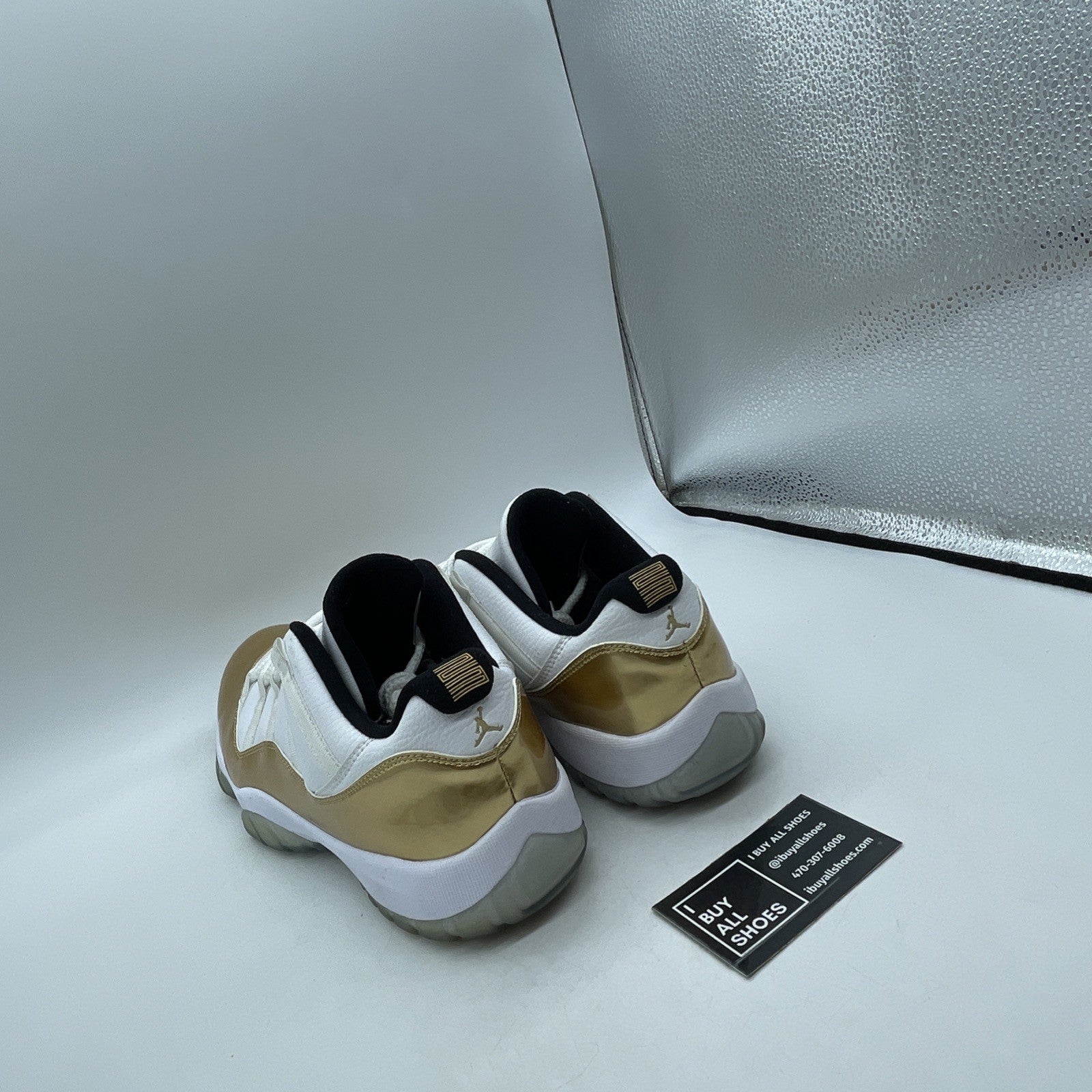 Size 11 - Air Jordan 11 Retro Low Closing Ceremony (528895-103)