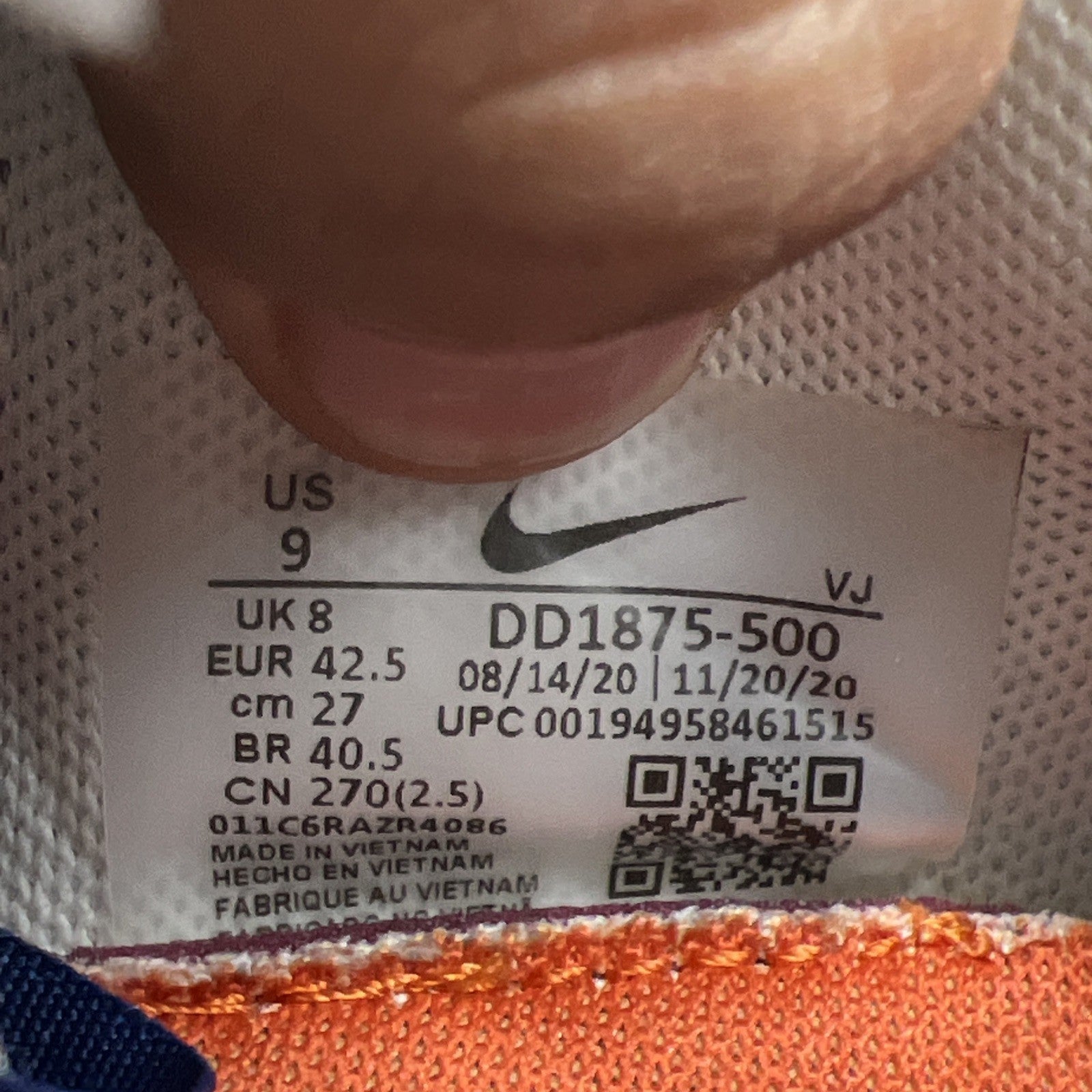 Size 9 - sacai x Nike VaporWaffle Dark Iris (DD1875-500)