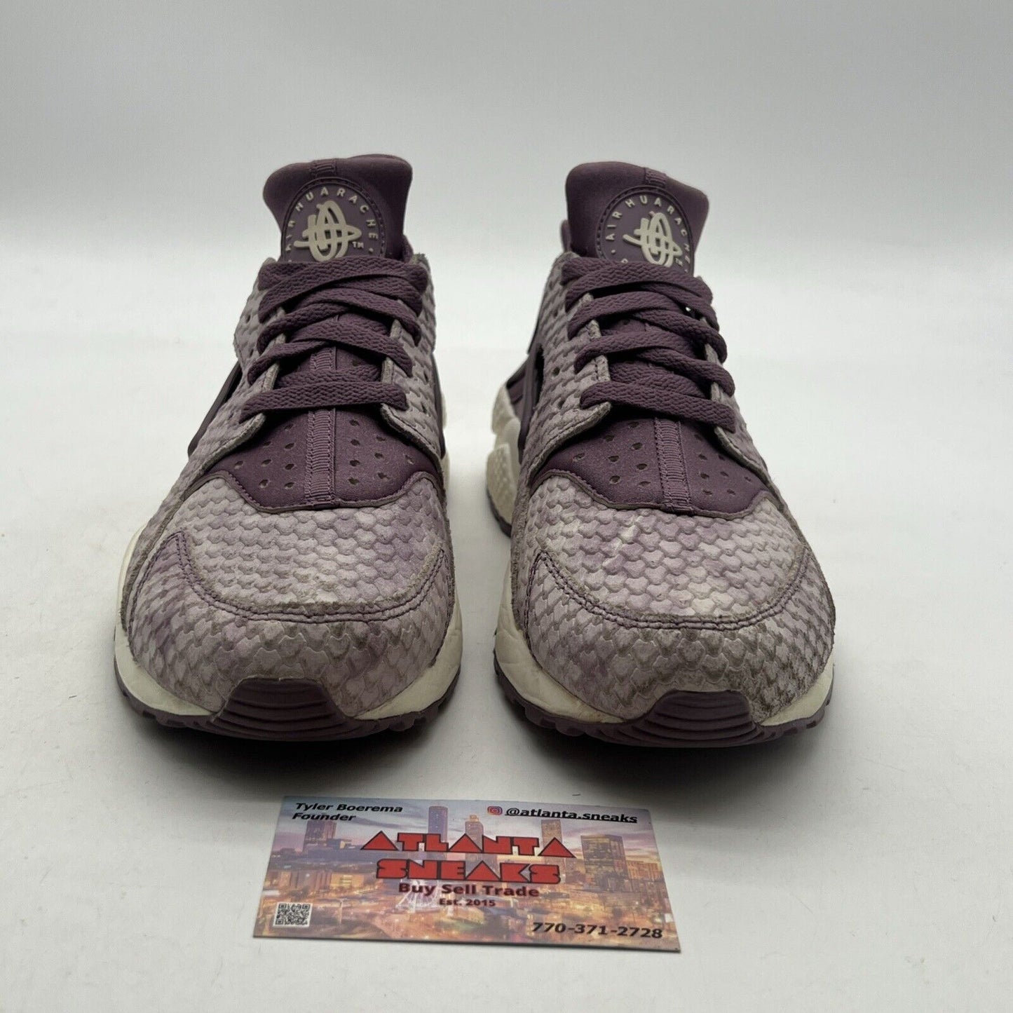 Size 8.5 - Nike Huarache Run Premium Violet Dust W (683818-500)