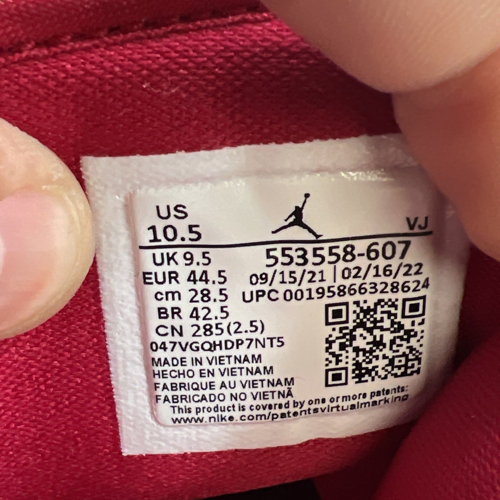 Size 10.5 - Air Jordan 1 Low Cardinal Red 2022 (553558-607)