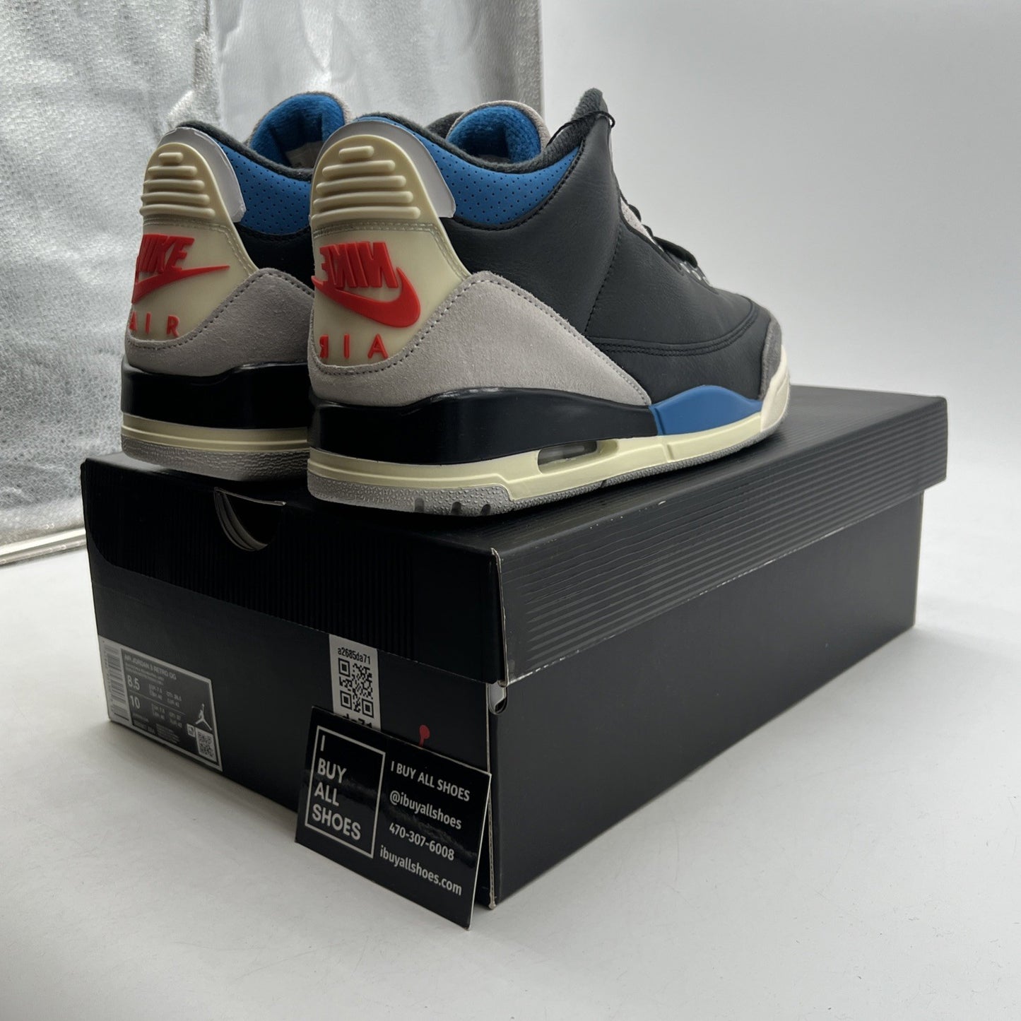 Size 8.5 - Air Jordan 3 Retro OG Rare Air (IB8967-004)