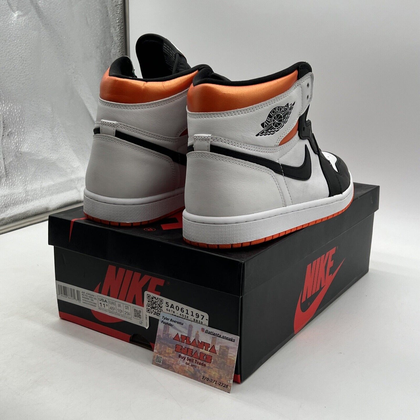 Size 11.5 - Jordan 1 Retro High Electro Orange (555088-180)