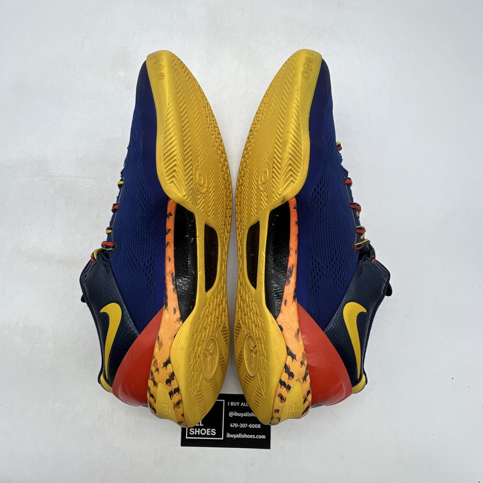 Size 12 - Nike Kobe 8 Barcelona (555035-402)