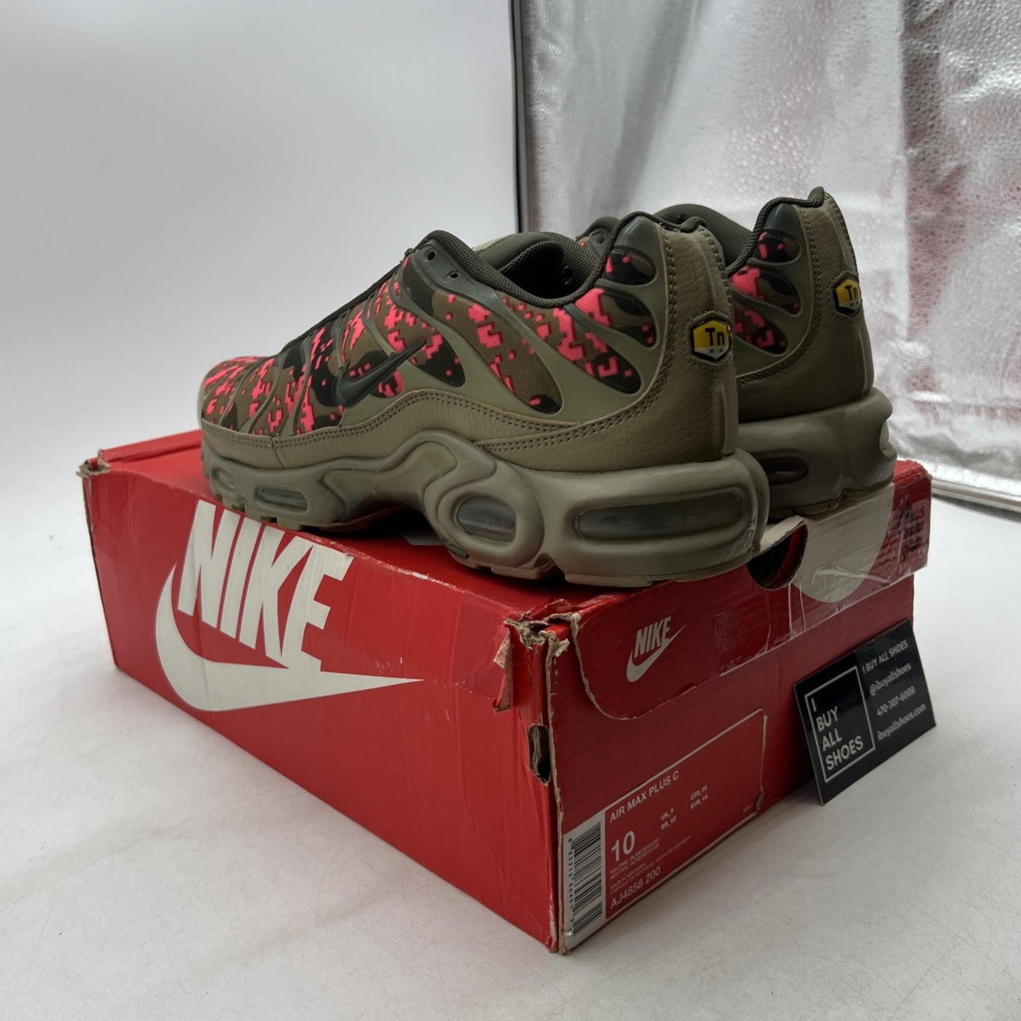 Size 10 - Nike Air Max Plus Neutral Olive (AJ4858-200)
