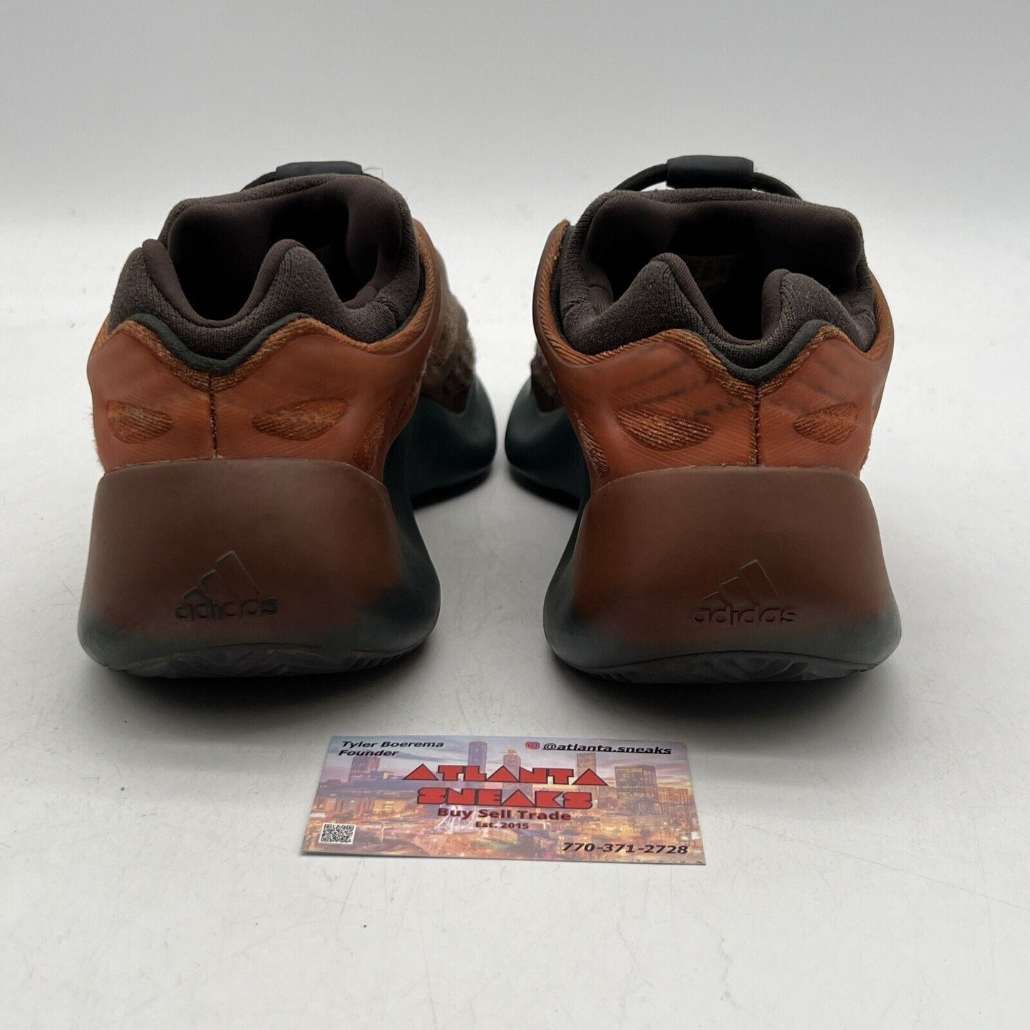 Size 9.5 - adidas Yeezy 700 V3 Copper Fade (GY4109)