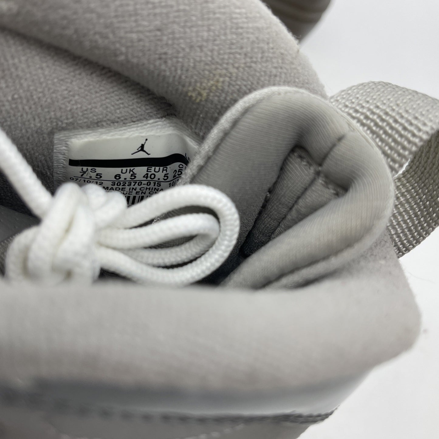 Size 7.5 - Air Jordan 9 Retro 2012 Cool Grey (302370-015)