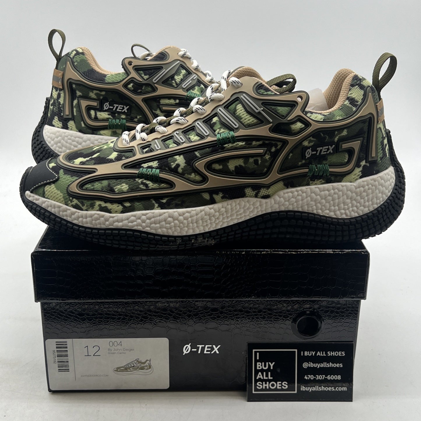 Size 12 - John Geiger 004 Beige Camo FRIENDS FAMILY