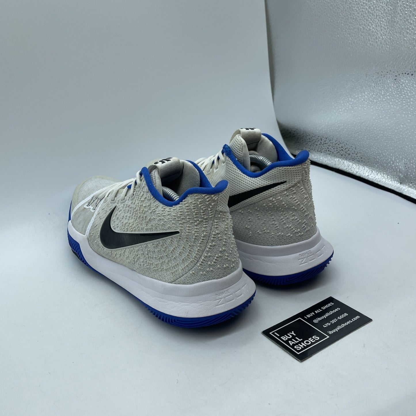 Size 11 - Nike Kyrie 3 Duke White Black Blue Suede Leather (852395-102)