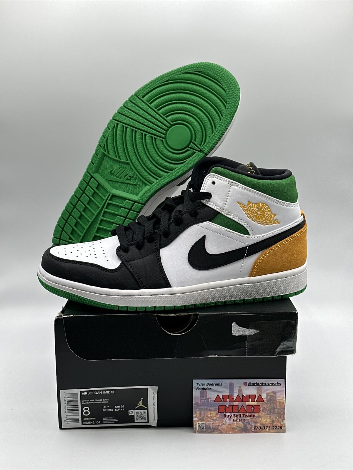 Size 8 - Jordan 1 Mid SE Oakland