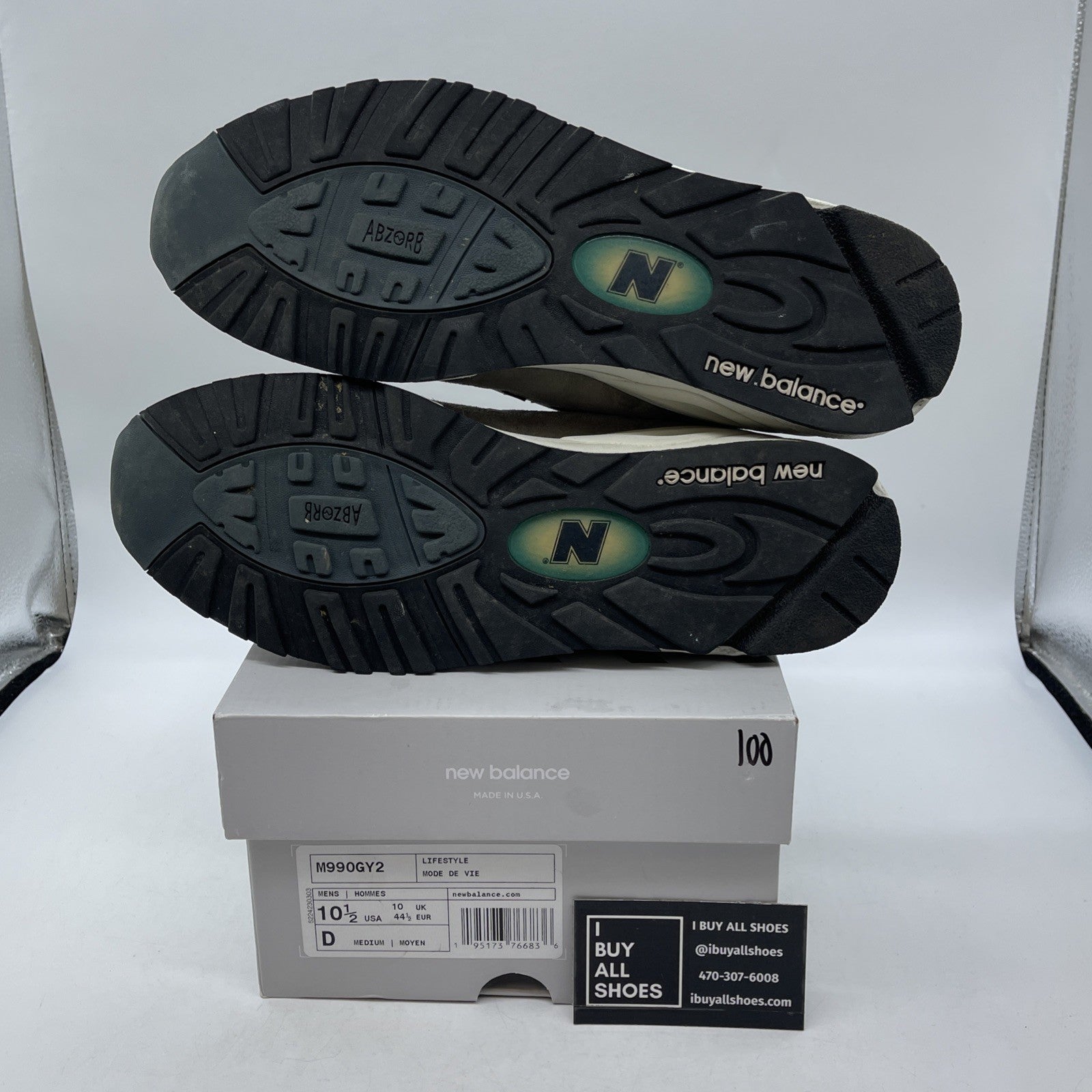 Size 10.5 - New Balance 990v2 Made in USA Grey Suede Leather (M990GY2)
