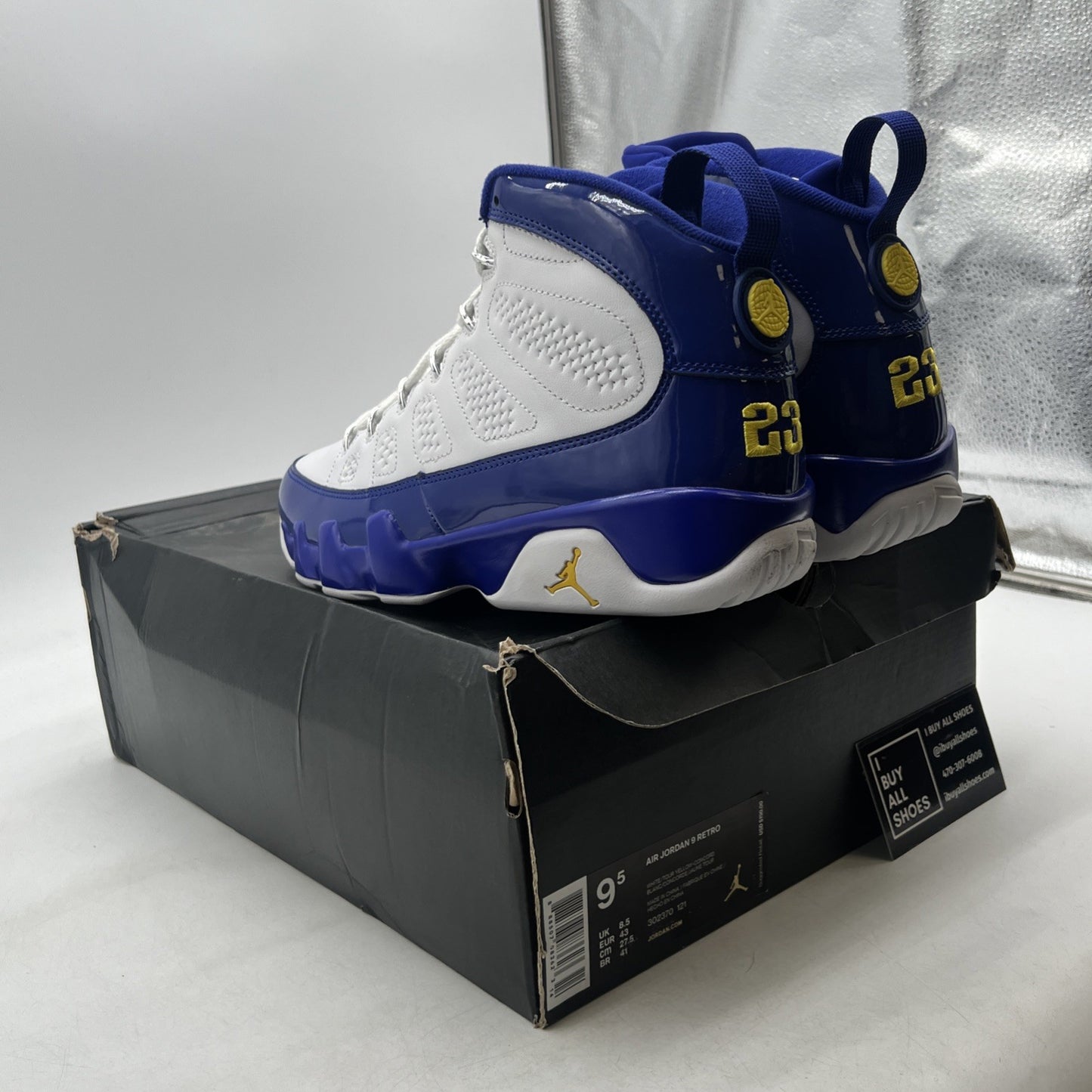 Size 9.5 - Air Jordan 9 Retro Kobe (302370-121)