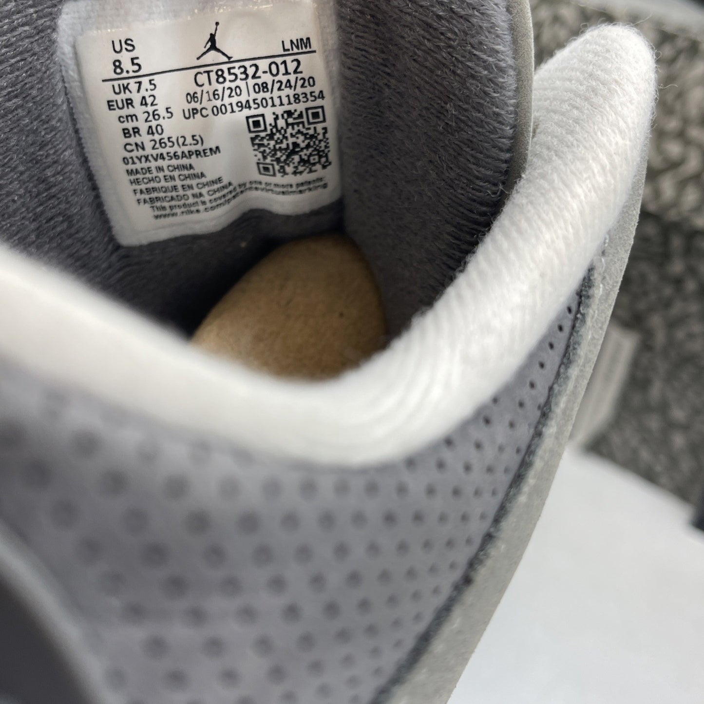 Size 8.5 - Air Jordan 3 Retro Mid Cool Grey (CT85532-012)
