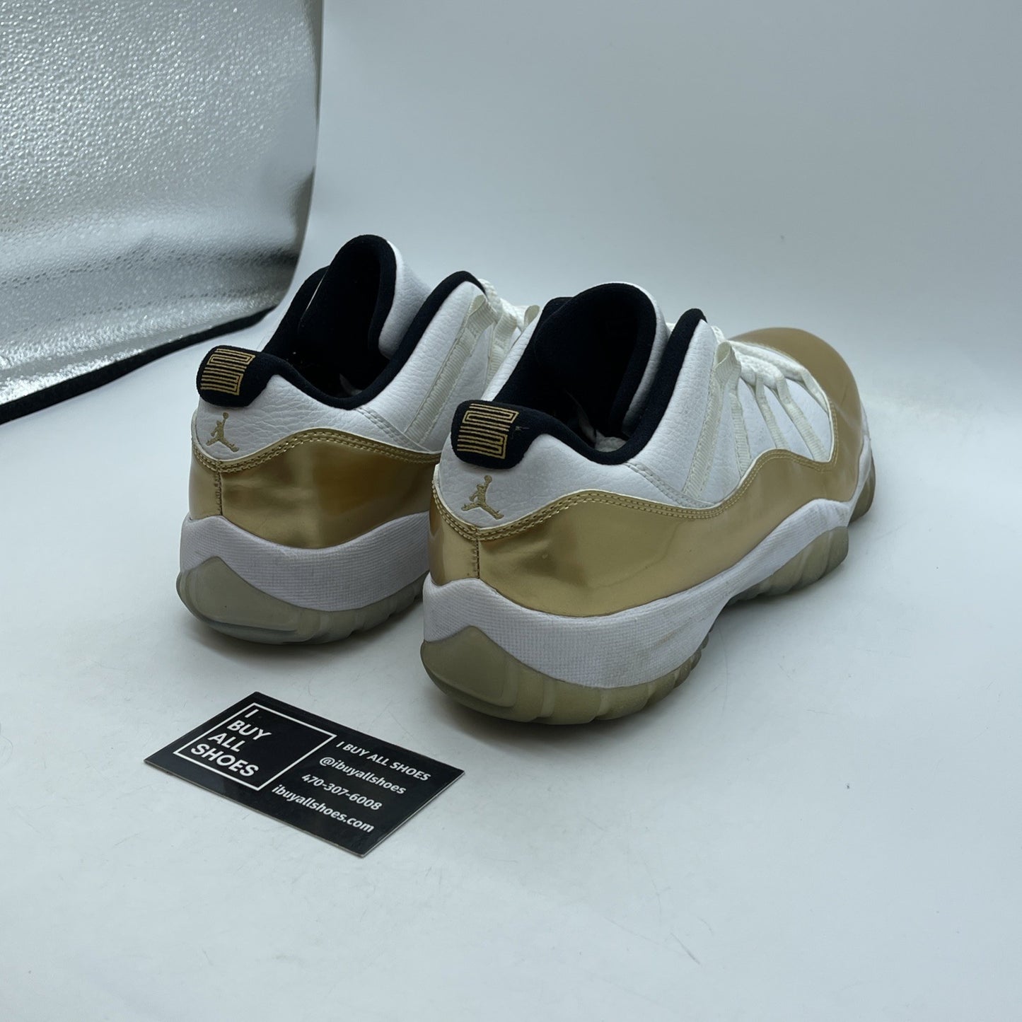 Size 9.5 - Air Jordan 11 Retro Low Closing Ceremony Leather (528895-103)