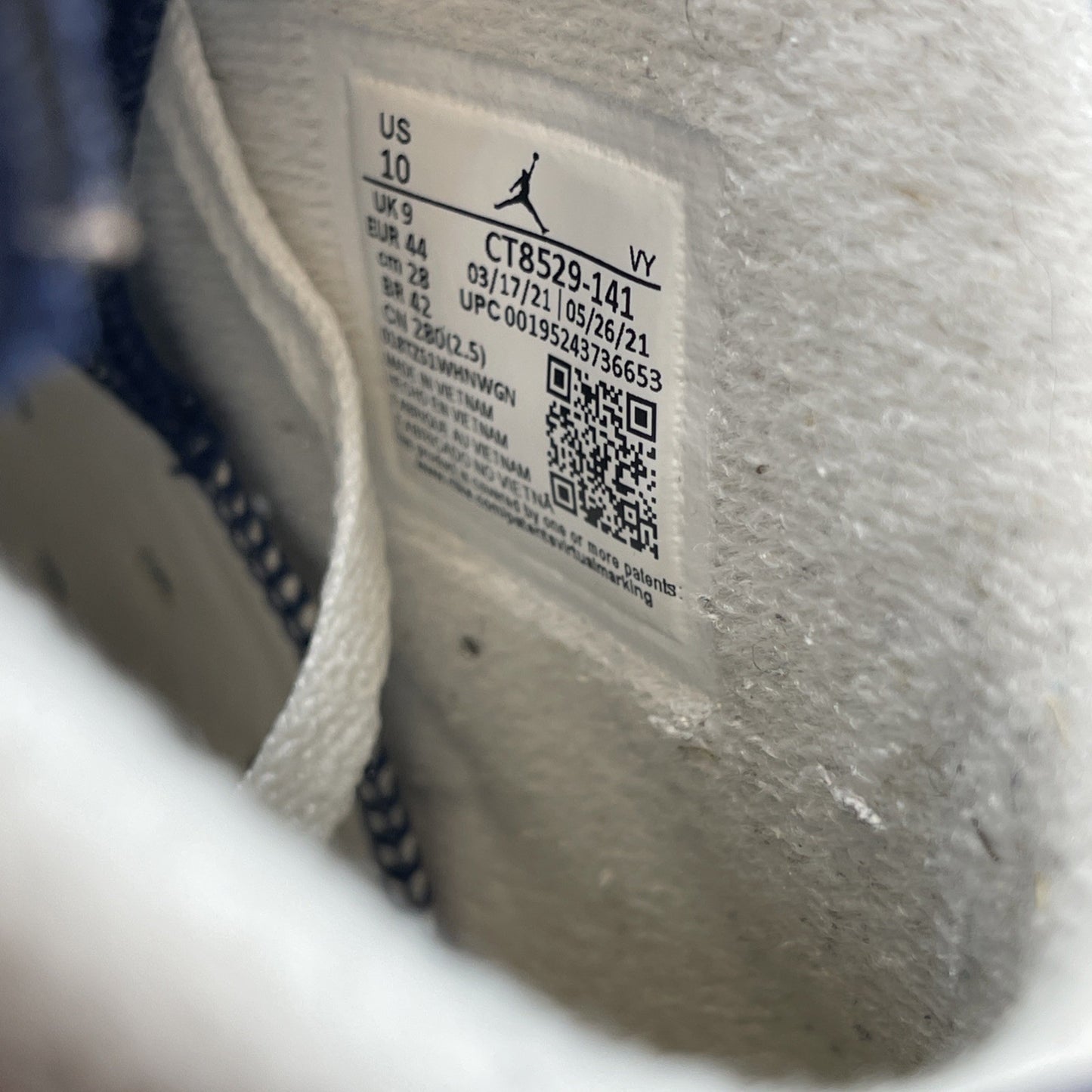 Size 10 - Air Jordan 6 Retro Midnight Navy (CT8529-141)