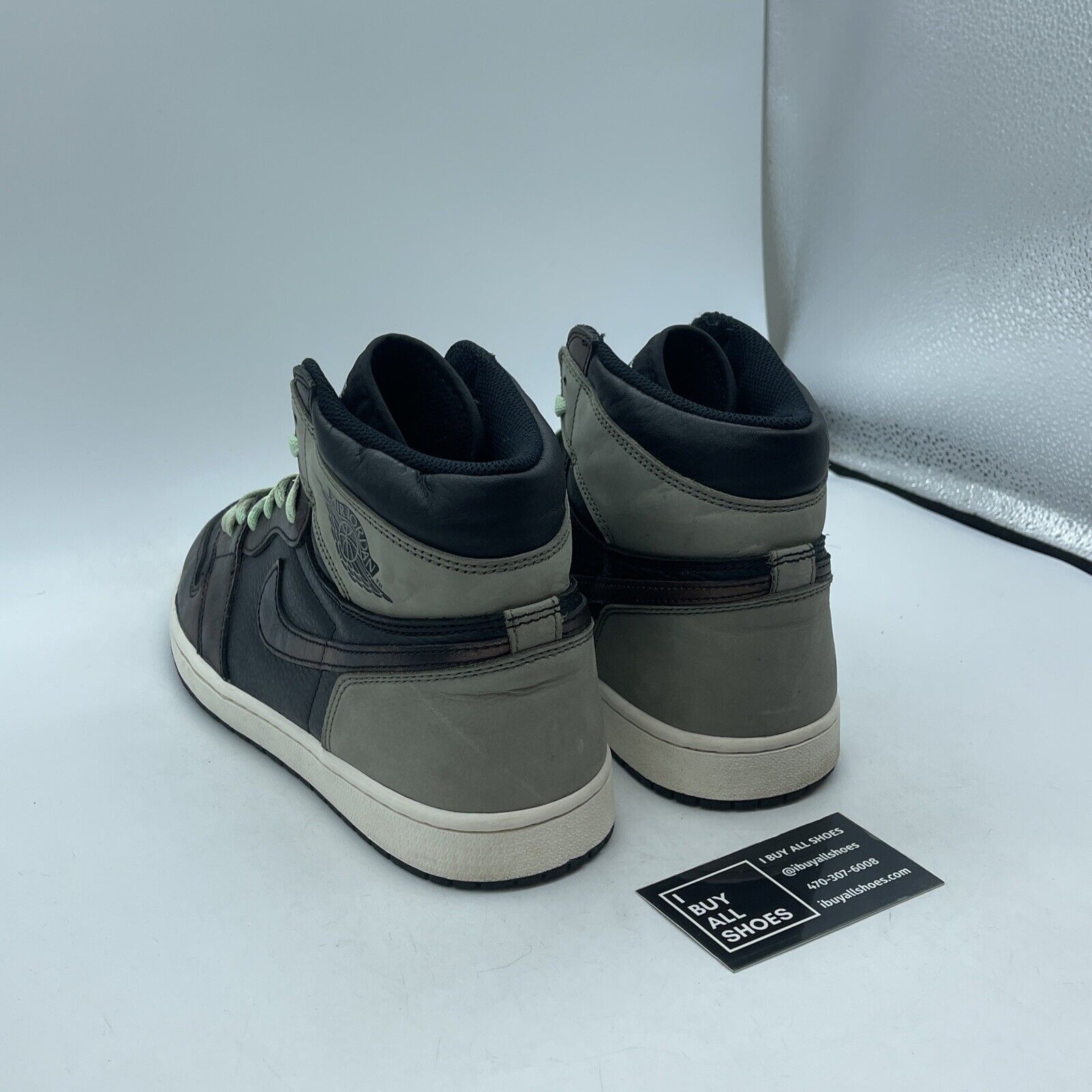 Size 11 - Air Jordan 1 Retro OG High Patina Black Brown Suede (555088-033)