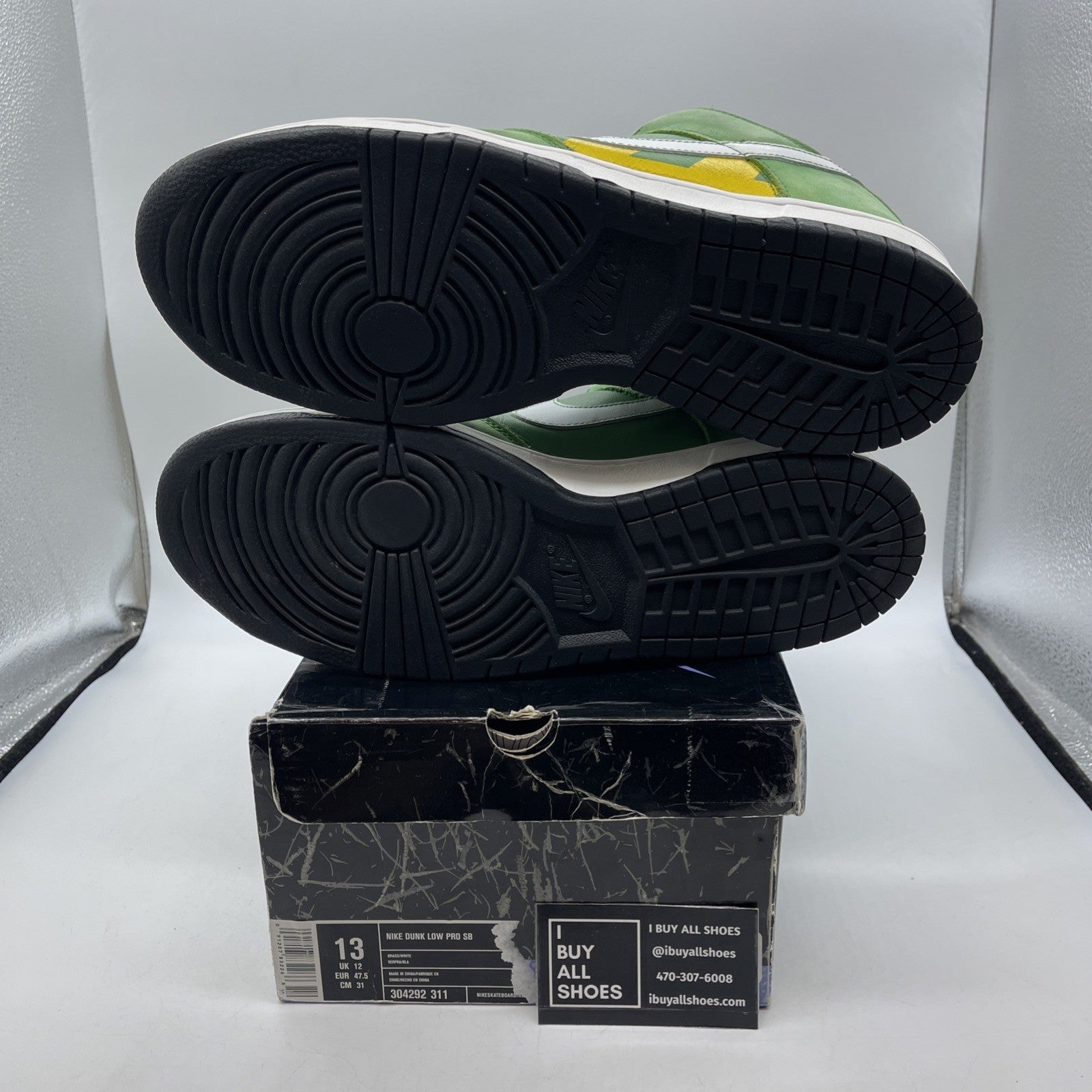 Size 13 - Nike Dunk Pro SB Low Taxi Series Tokyo (304292-311)