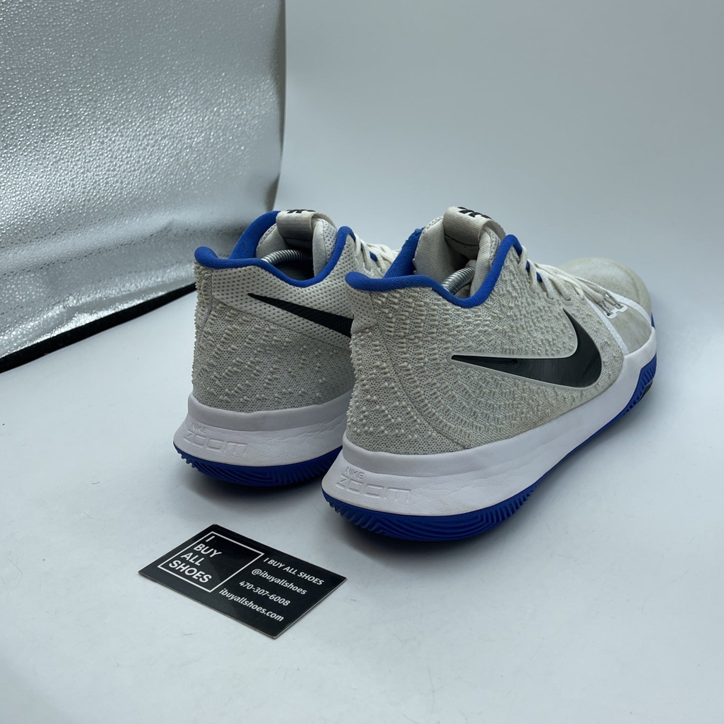 Size 11 - Nike Kyrie 3 Duke White Black Blue Suede Leather (852395-102)