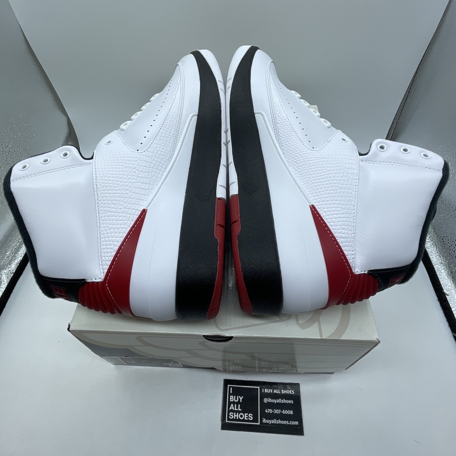 Size 12 - Air Jordan 2 Retro Mid Chicago (DX2454-106)