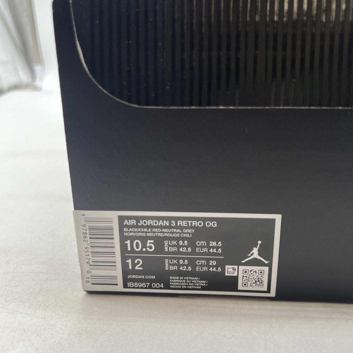 Size 10.5 - Air Jordan 3 Retro OG Rare Air (IB8967-004)