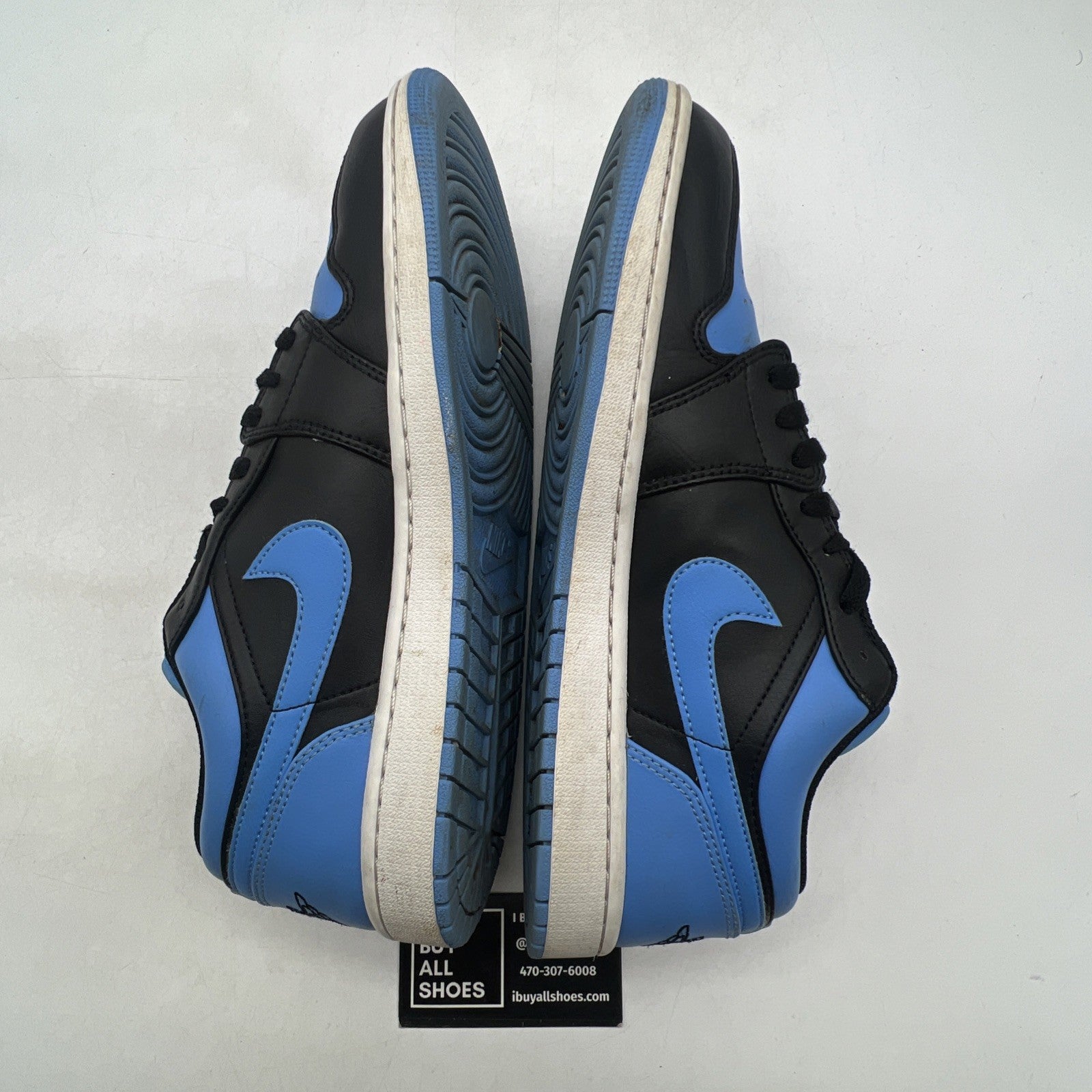 Size 10.5 - Air Jordan 1 Low University Blue (553558-041)