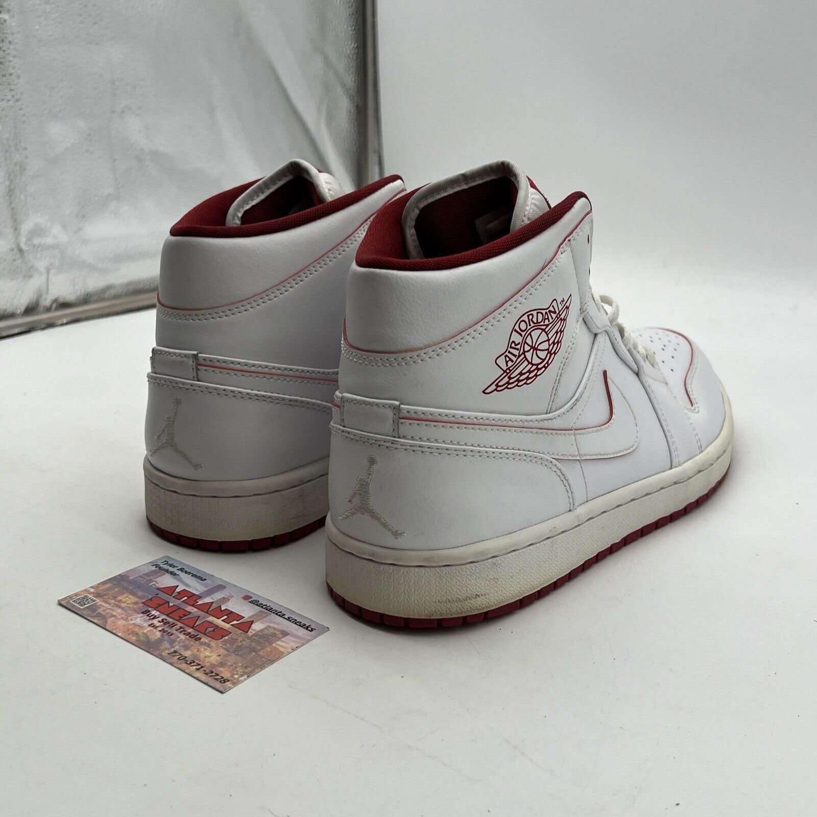 Size 9 - Air Jordan 1 Retro Mid White Gym Red (554724-103)