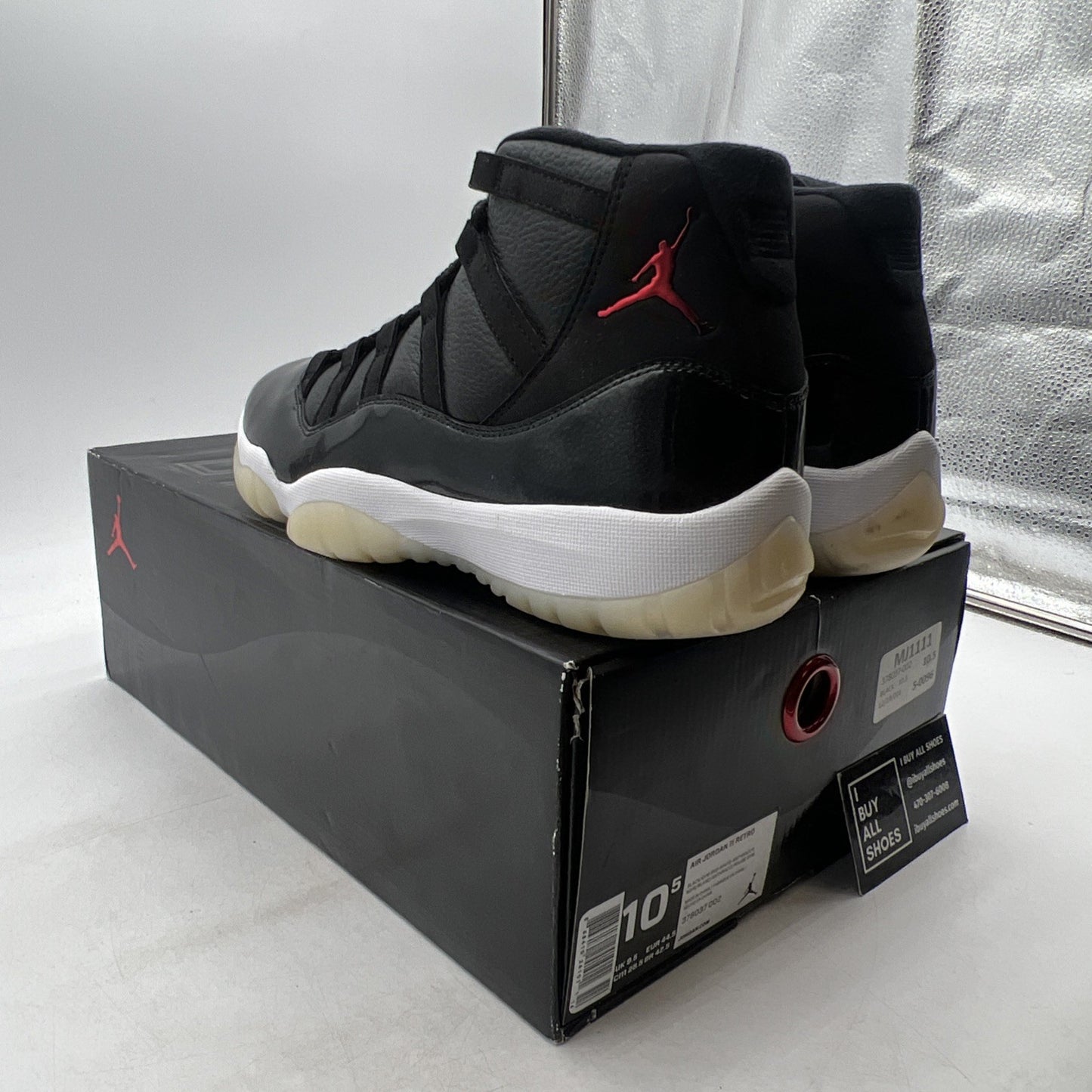 Size 10.5 - Air Jordan 11 Retro 72-10 2015 (378037-002)