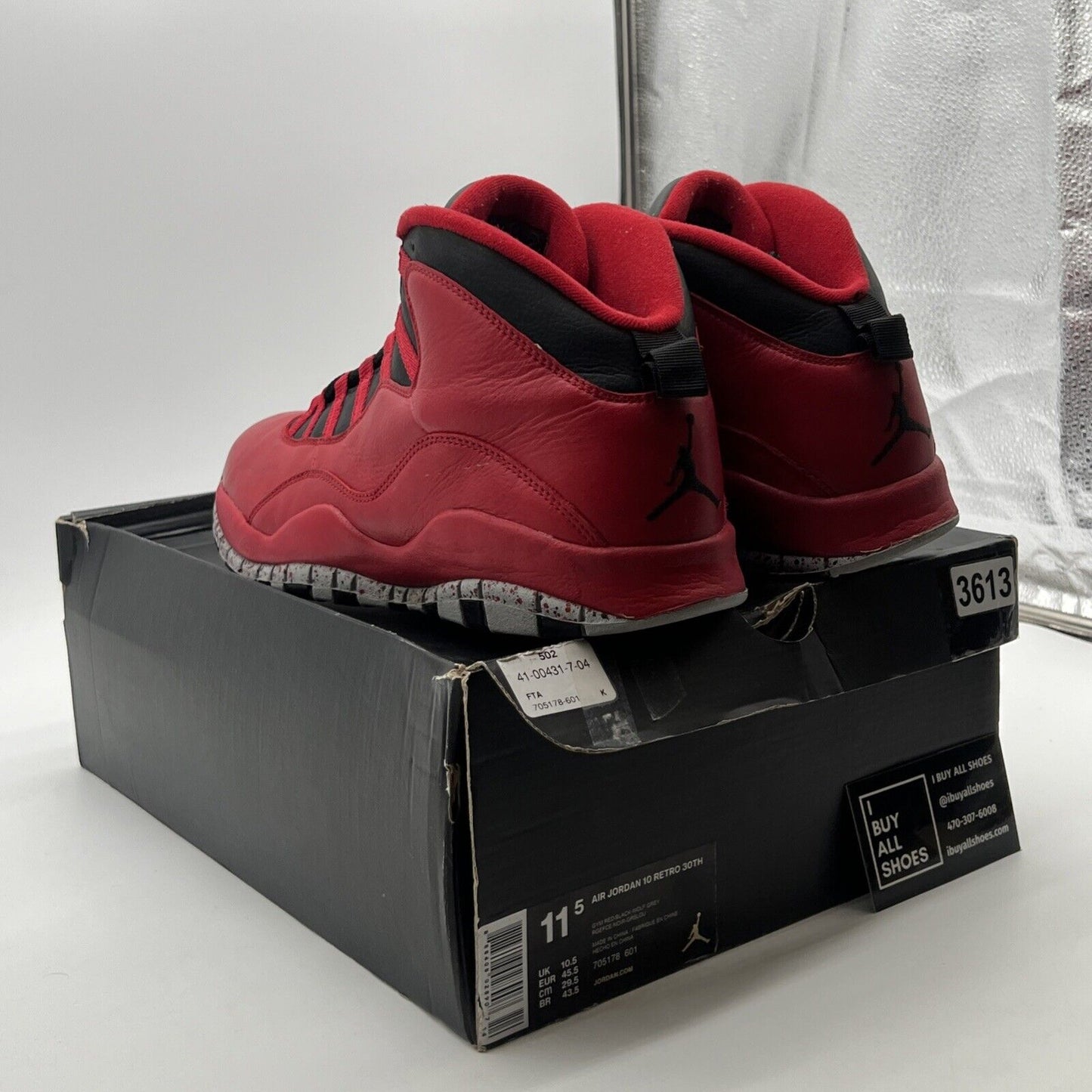Size 11.5 - Air Jordan 10 Retro Bulls Over Broadway (705178-601)
