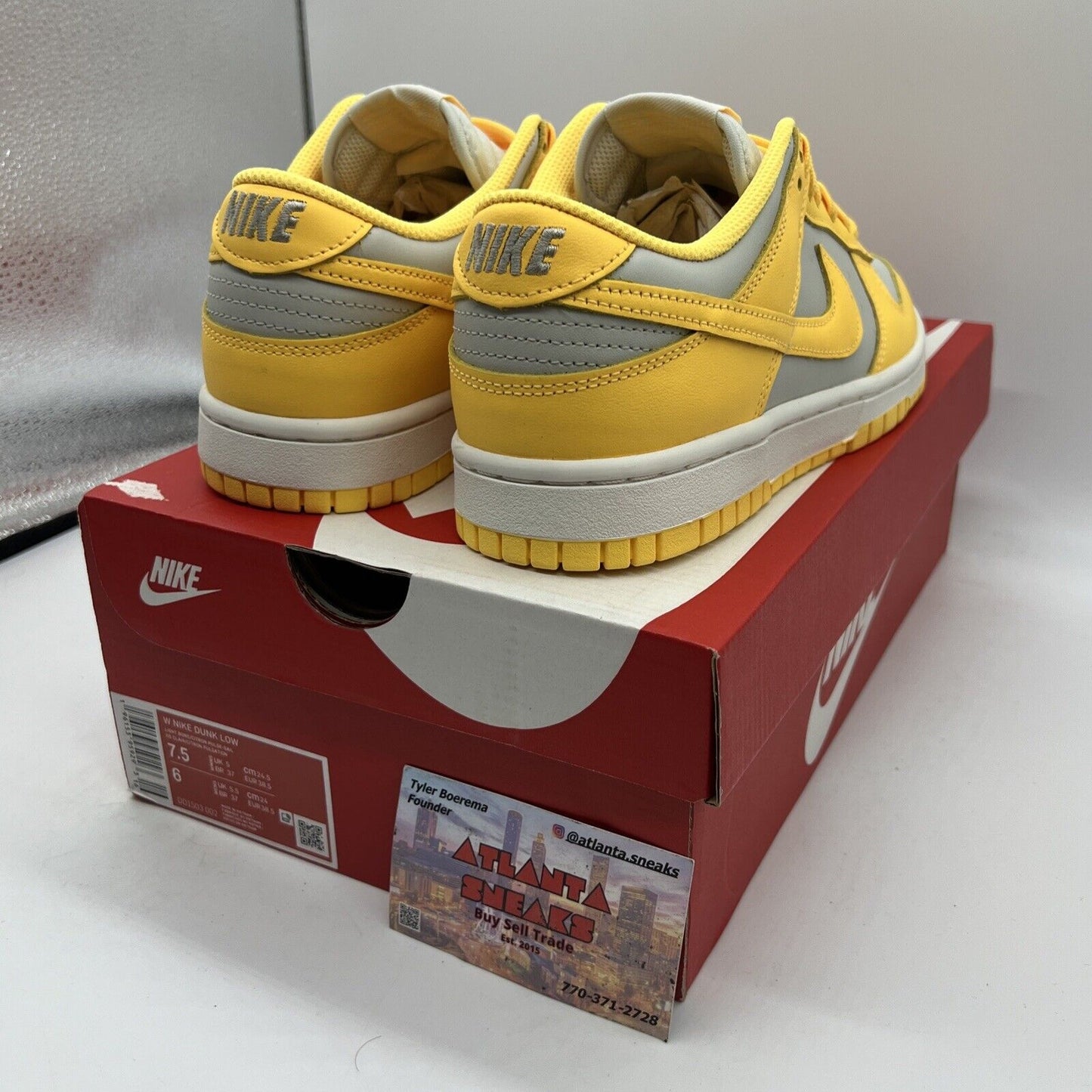 Nike Dunk Low Citron Pulse DD1503-002 Womens New Size 7.5 Brand New Og All