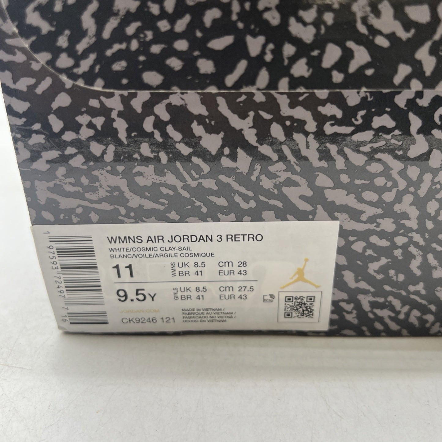 Size 11W - Air Jordan 3 Retro Georgia Peach W (CK9246-121)