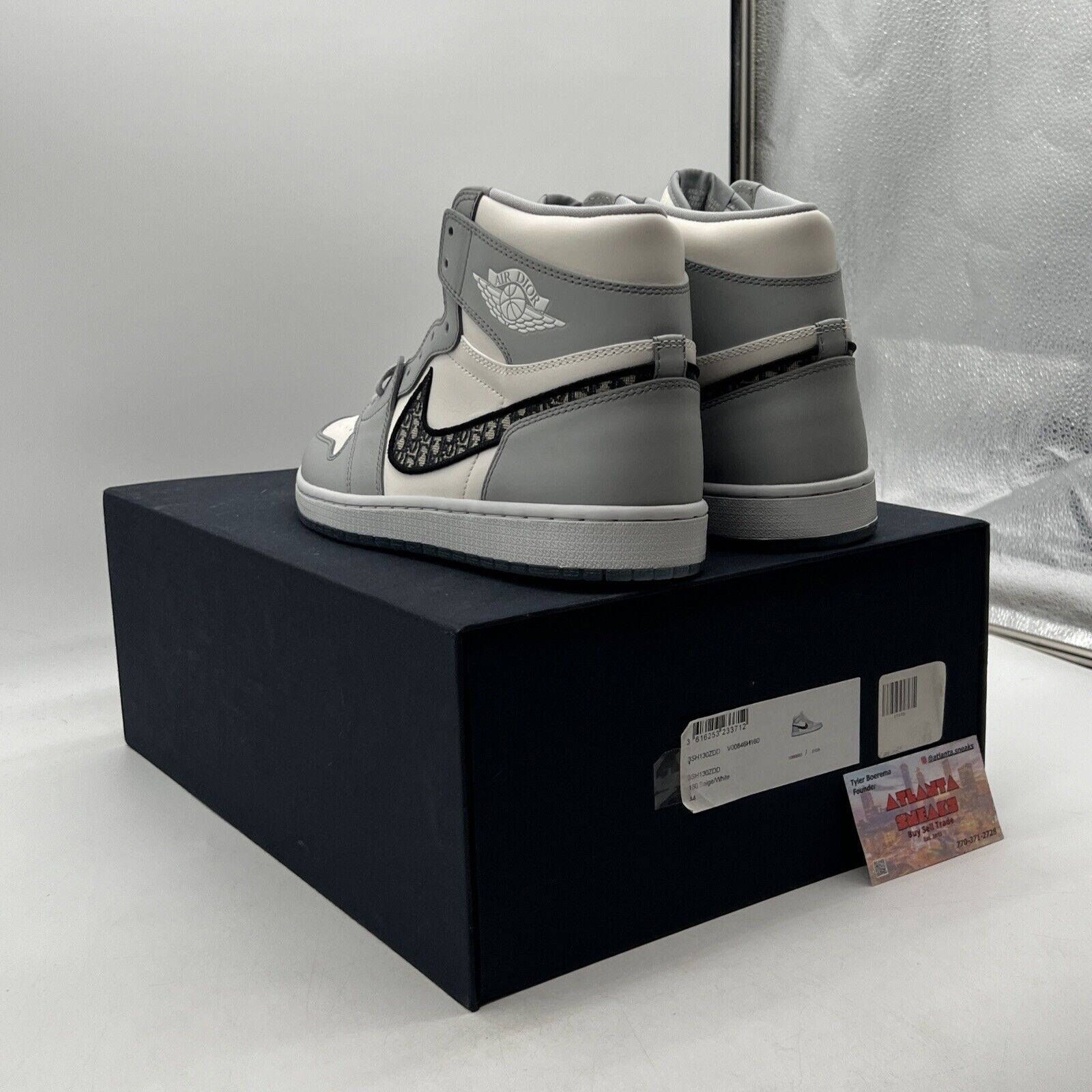 Size 10 - Jordan 1 x Dior High Gray White Leather Black Icey (CN8607-002)