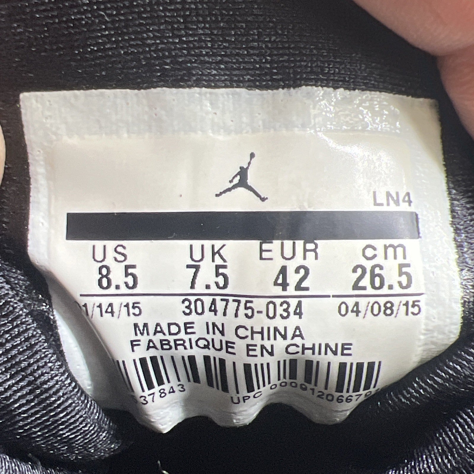 Size 8.5 - Air Jordan 7 Retro Bordeaux 2015 (304775-034)