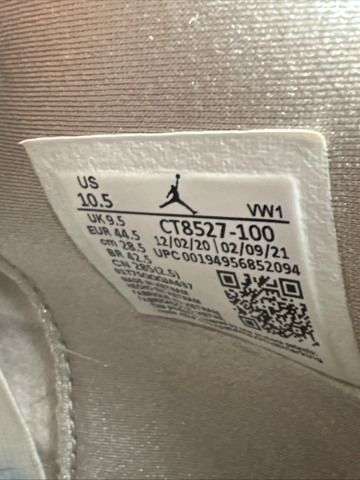 Size 10.5 - Air Jordan 4 Retro Mid White Oreo (CT8527-100)