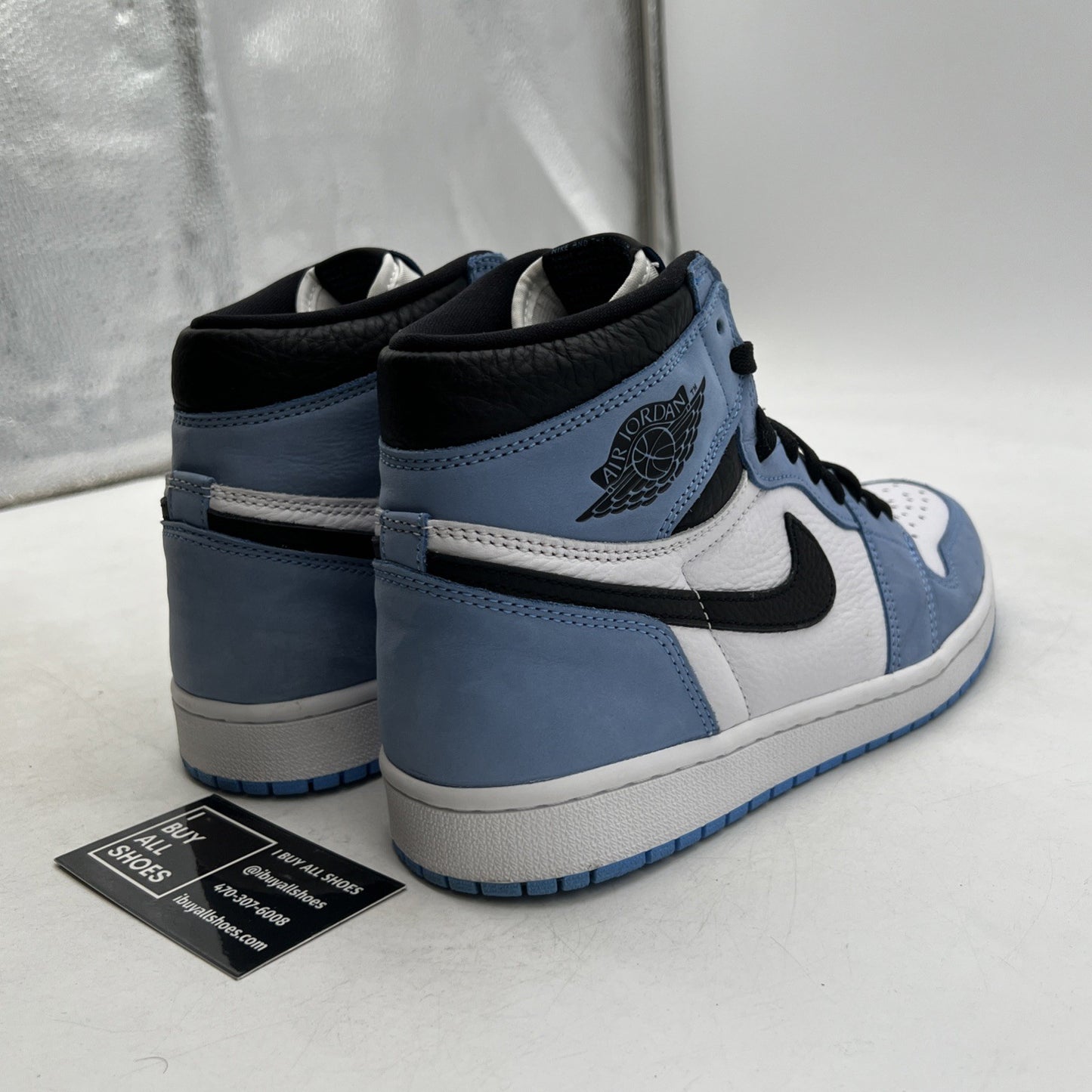 Size 9 - Air Jordan 1 Retro OG High University Blue (555088-134)