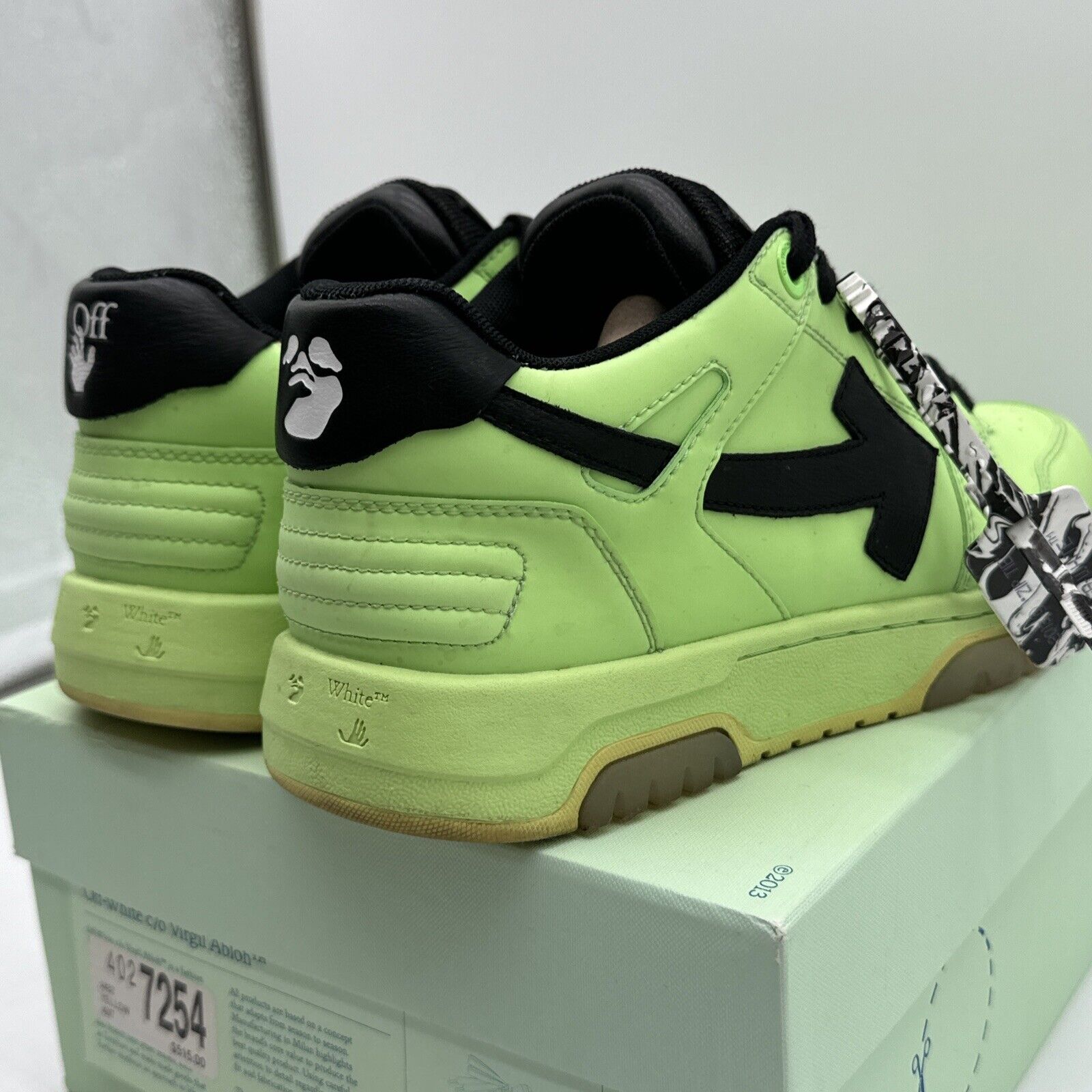 Size 7 - Off-White Out of Office Off White Fluo Green Black Icy Sole Sz 40 Eu