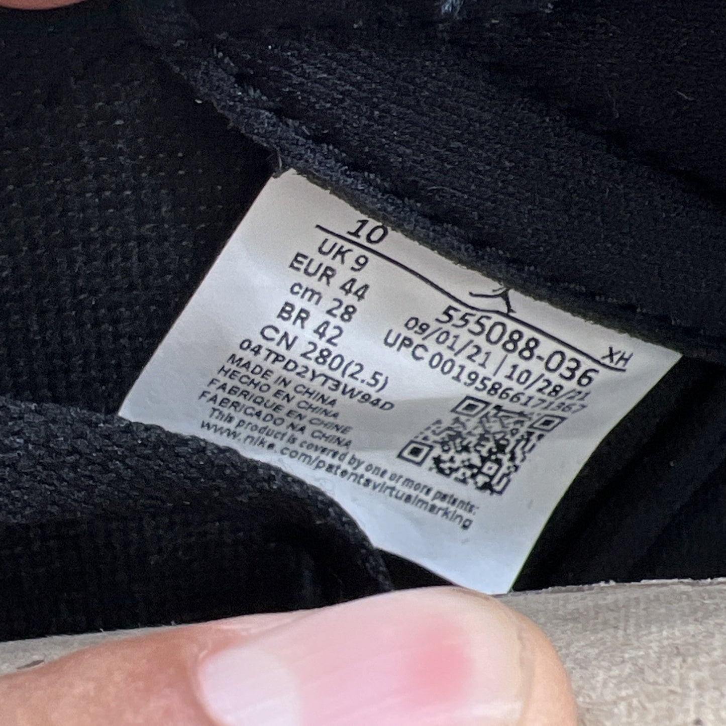 Size 10 - Air Jordan 1 OG High Rebellionaire (555088-036)